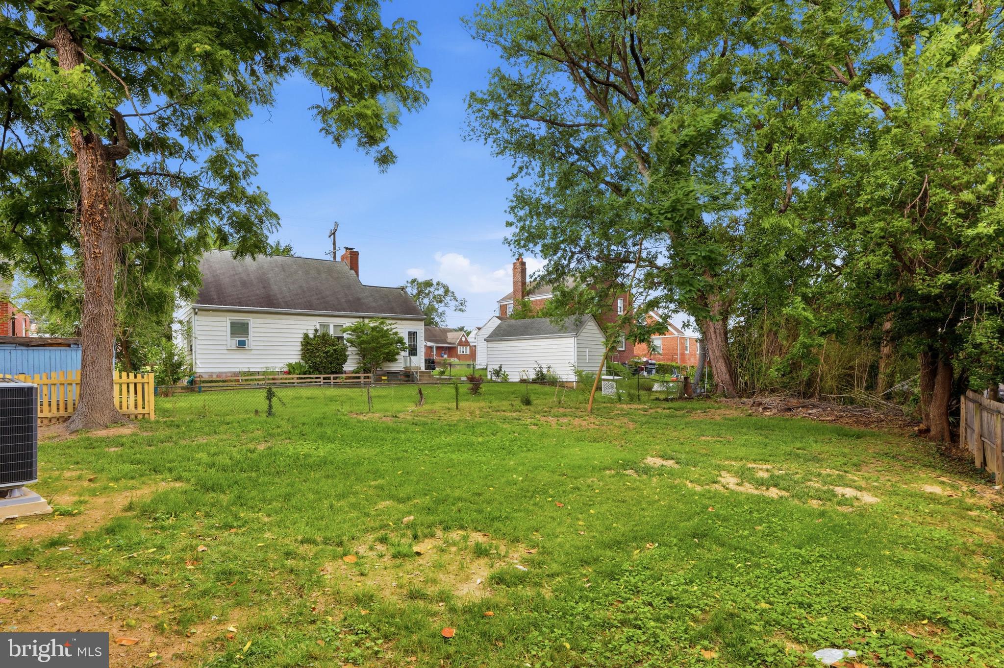CLIFTON PARK VILLAGE - Residential