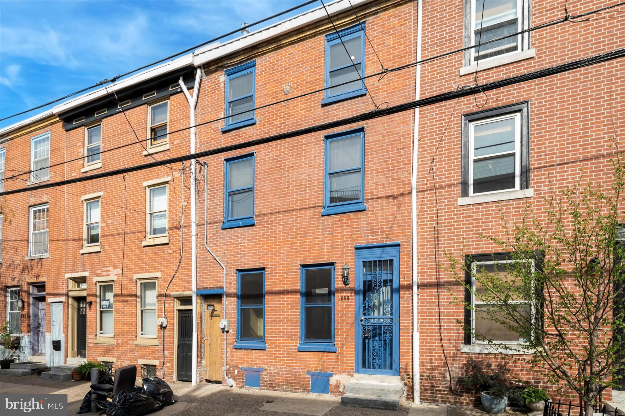PHILADELPHIA - Residential