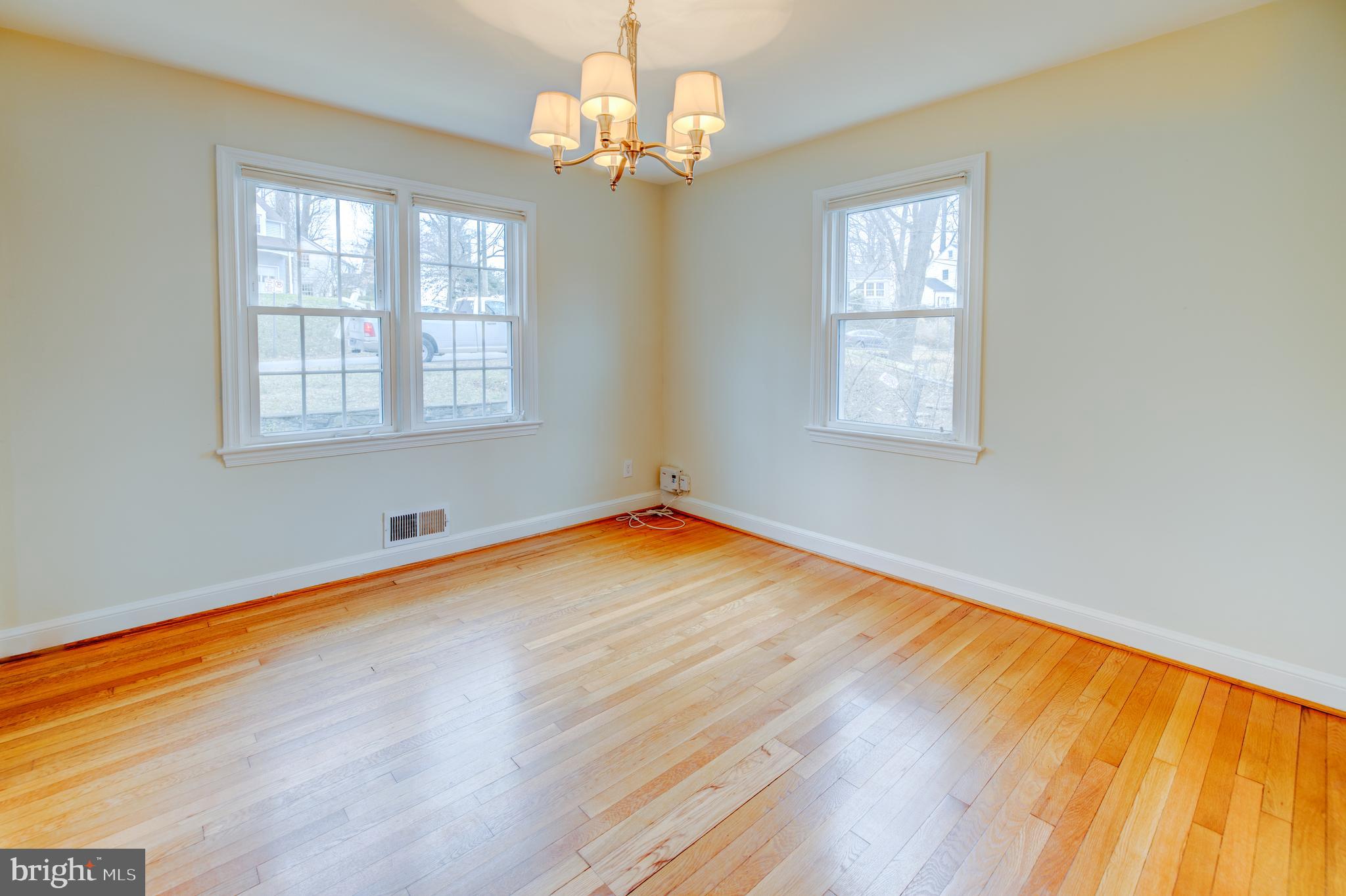 MAPLEWOOD - Residential