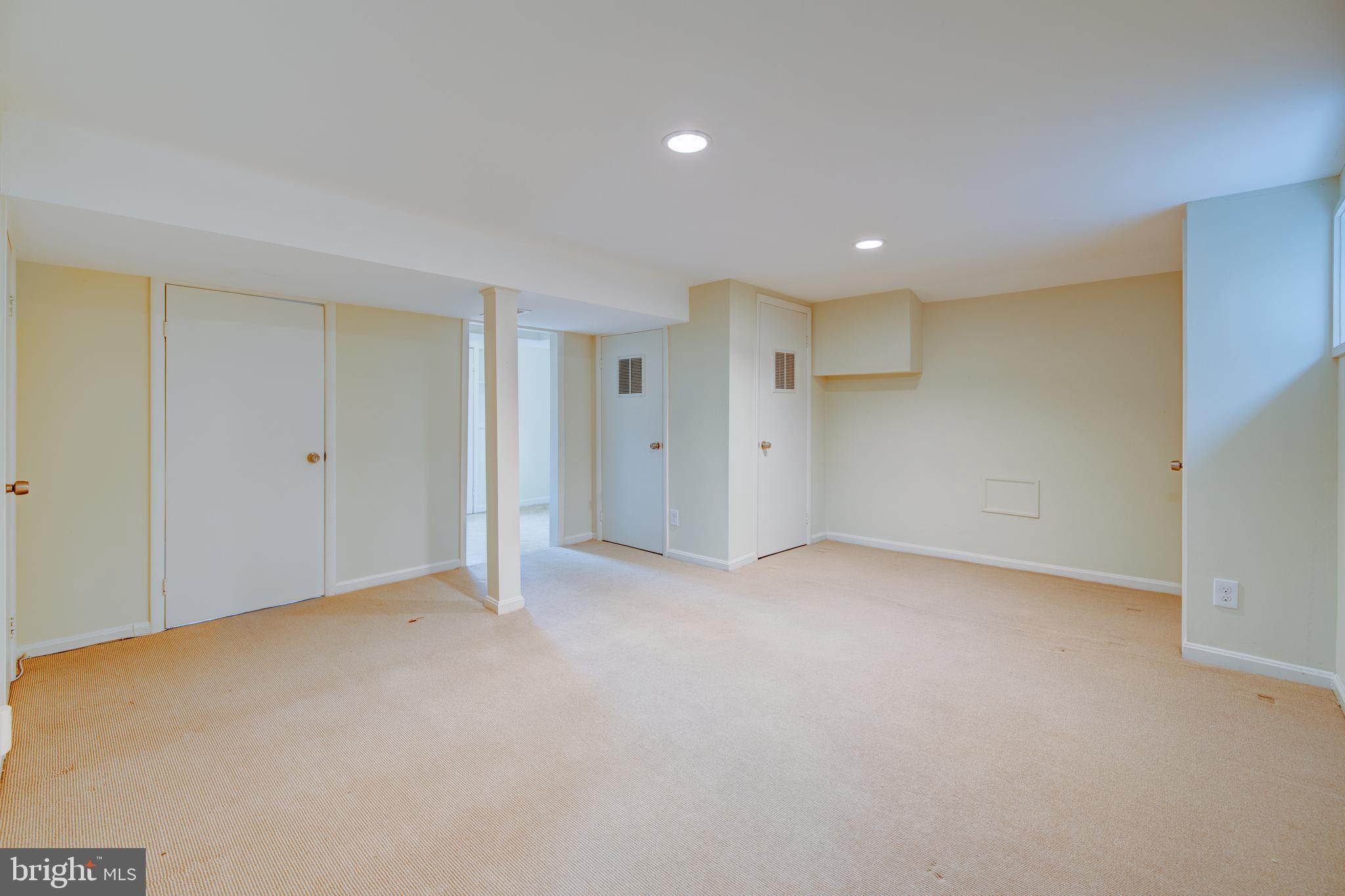 MAPLEWOOD - Residential