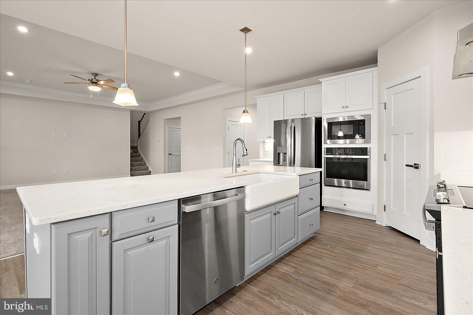 ATLANTIC LAKES - Residential