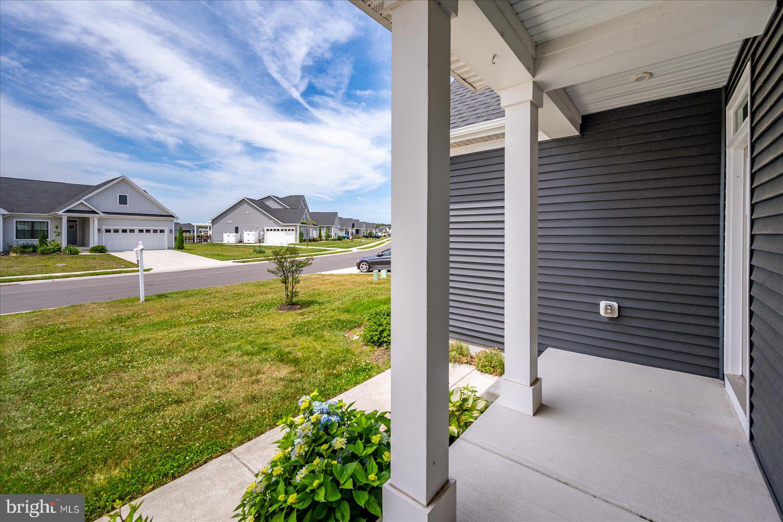 ATLANTIC LAKES - Residential