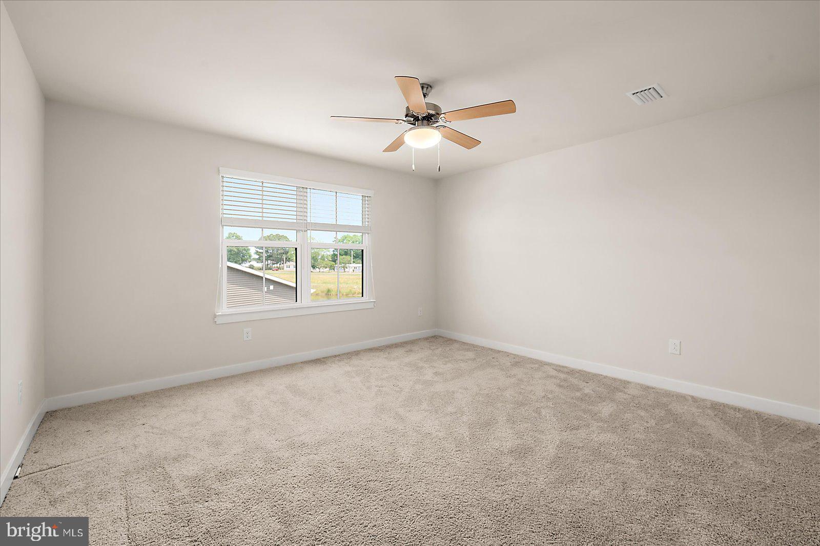 ATLANTIC LAKES - Residential