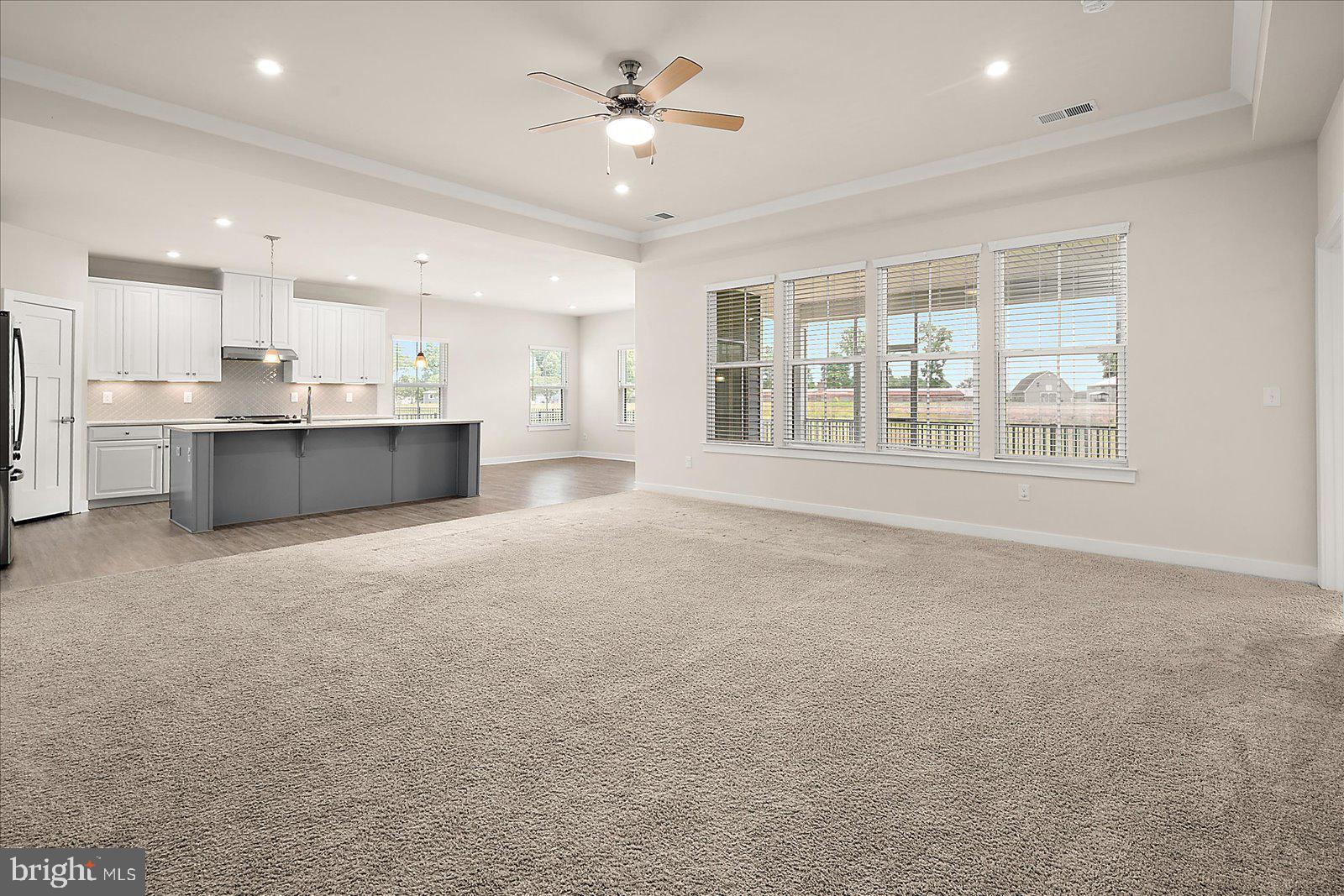 ATLANTIC LAKES - Residential