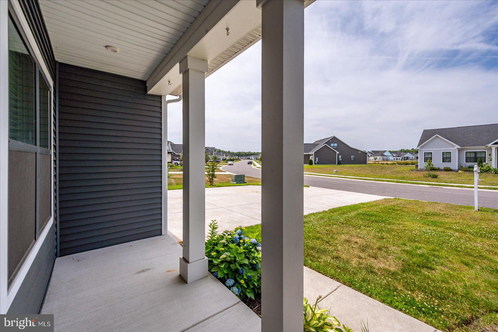 ATLANTIC LAKES - Residential