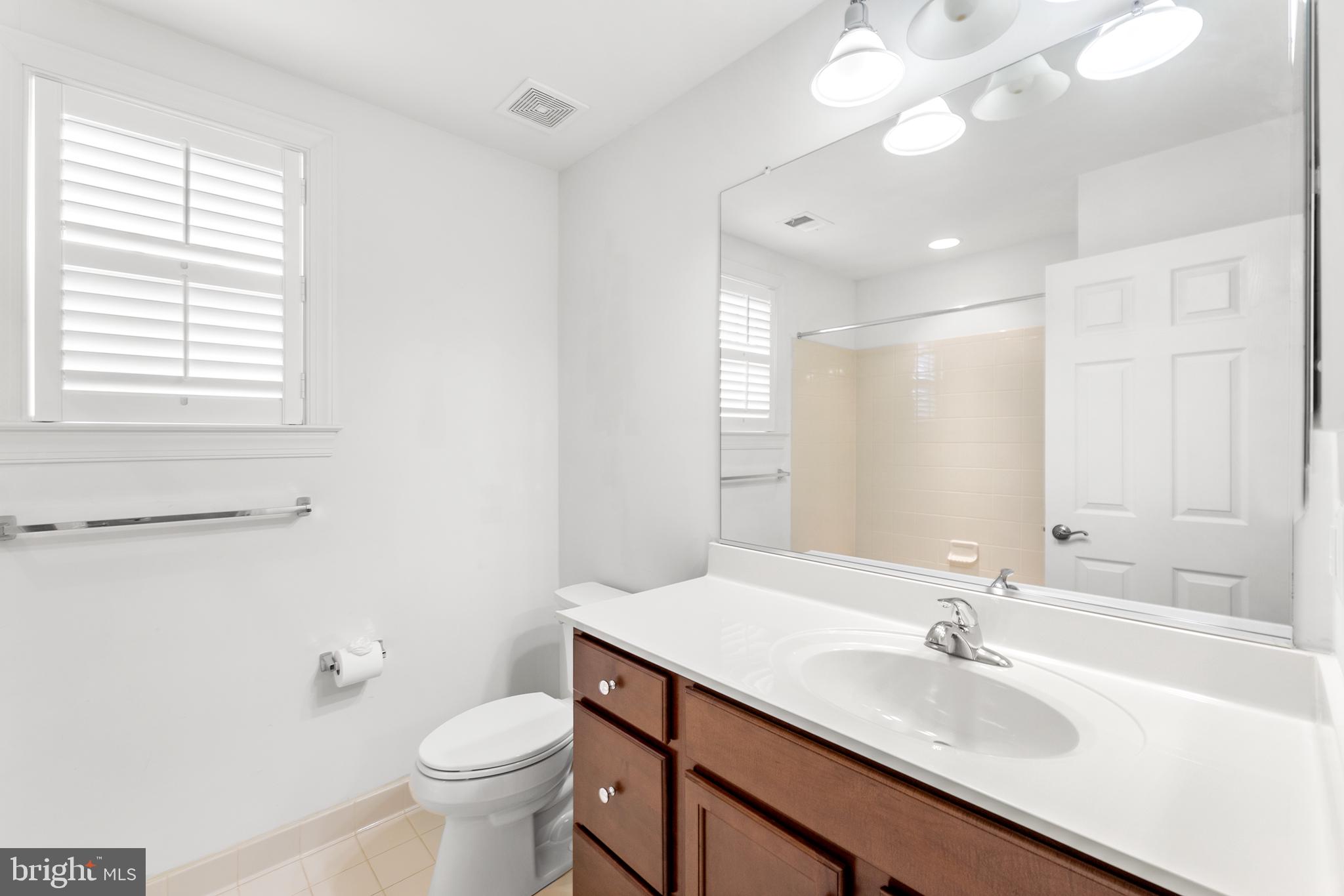 GIBSONS GRANT - Residential