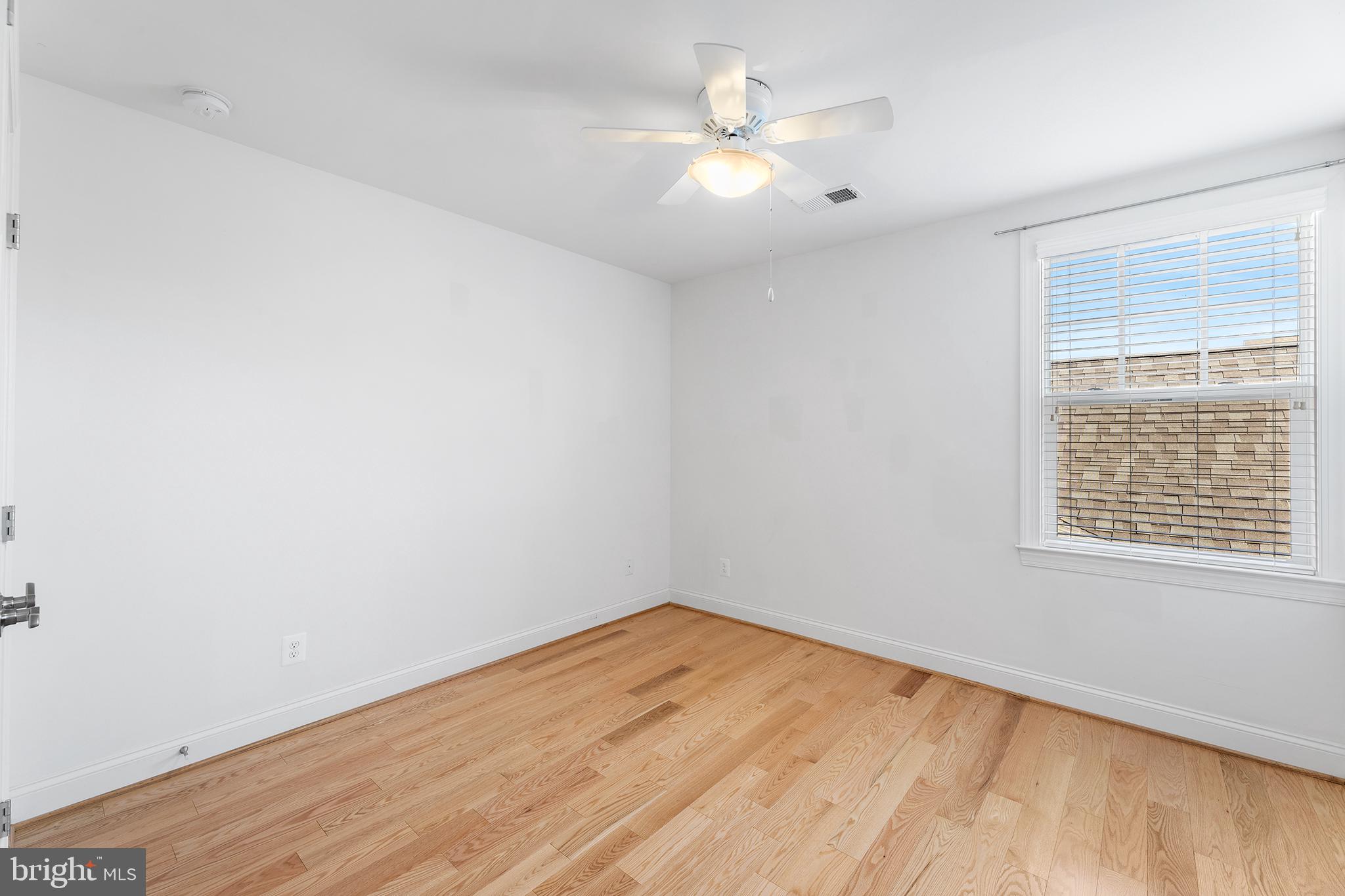 GIBSONS GRANT - Residential