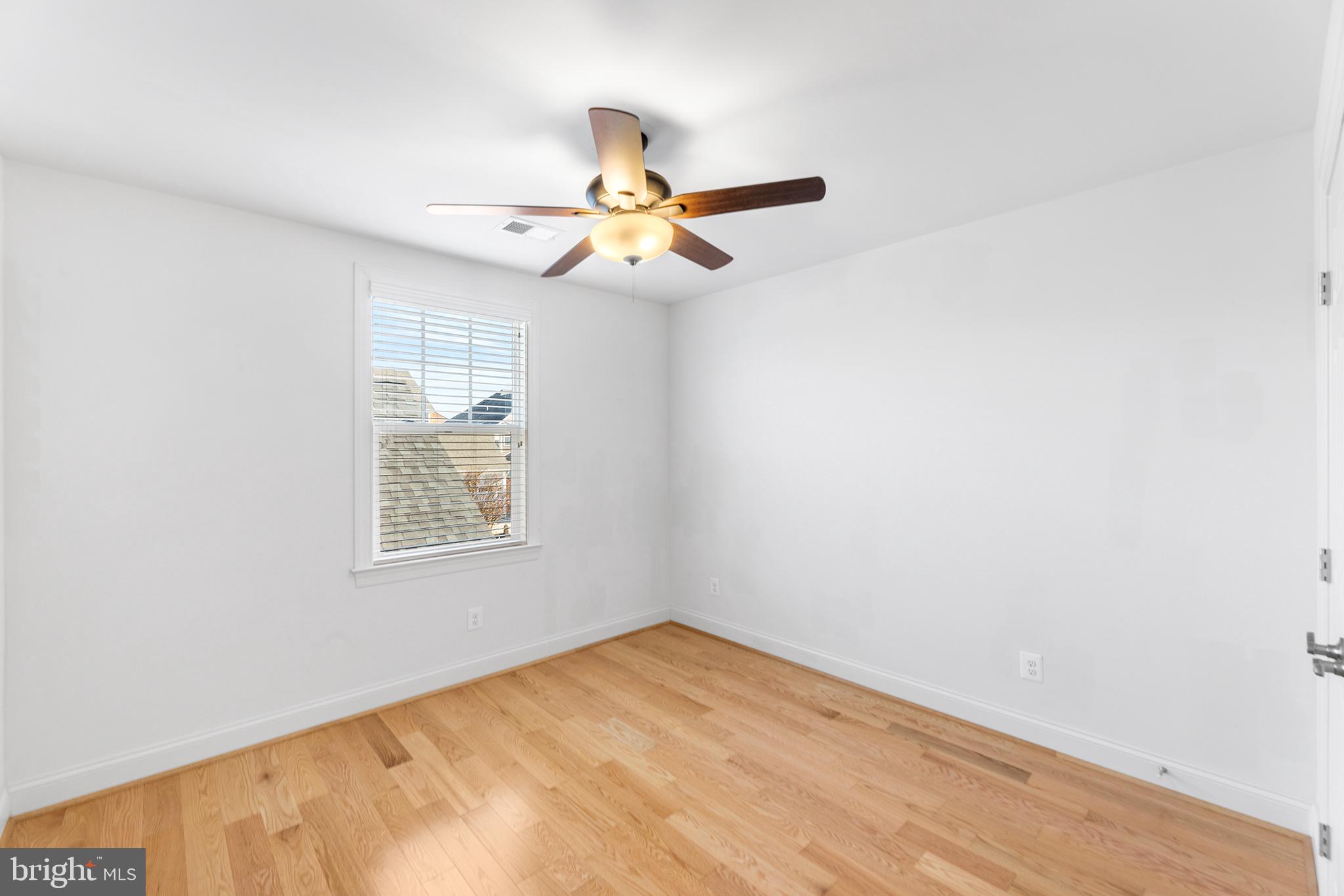GIBSONS GRANT - Residential