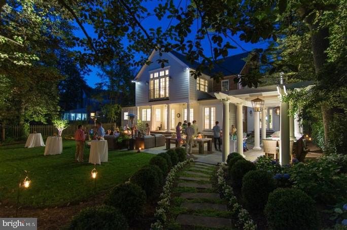 COLONIAL PARK - Residential