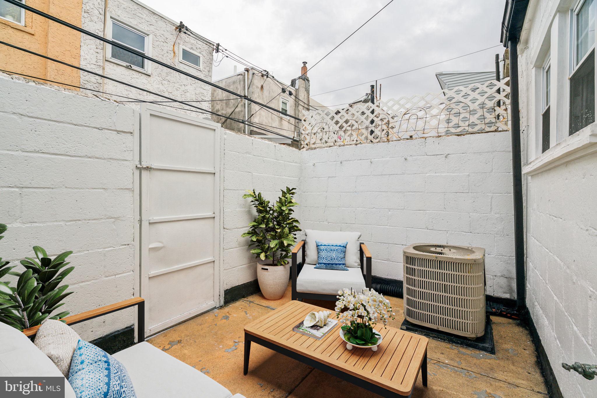 PHILADELPHIA (SOUTH) - Residential