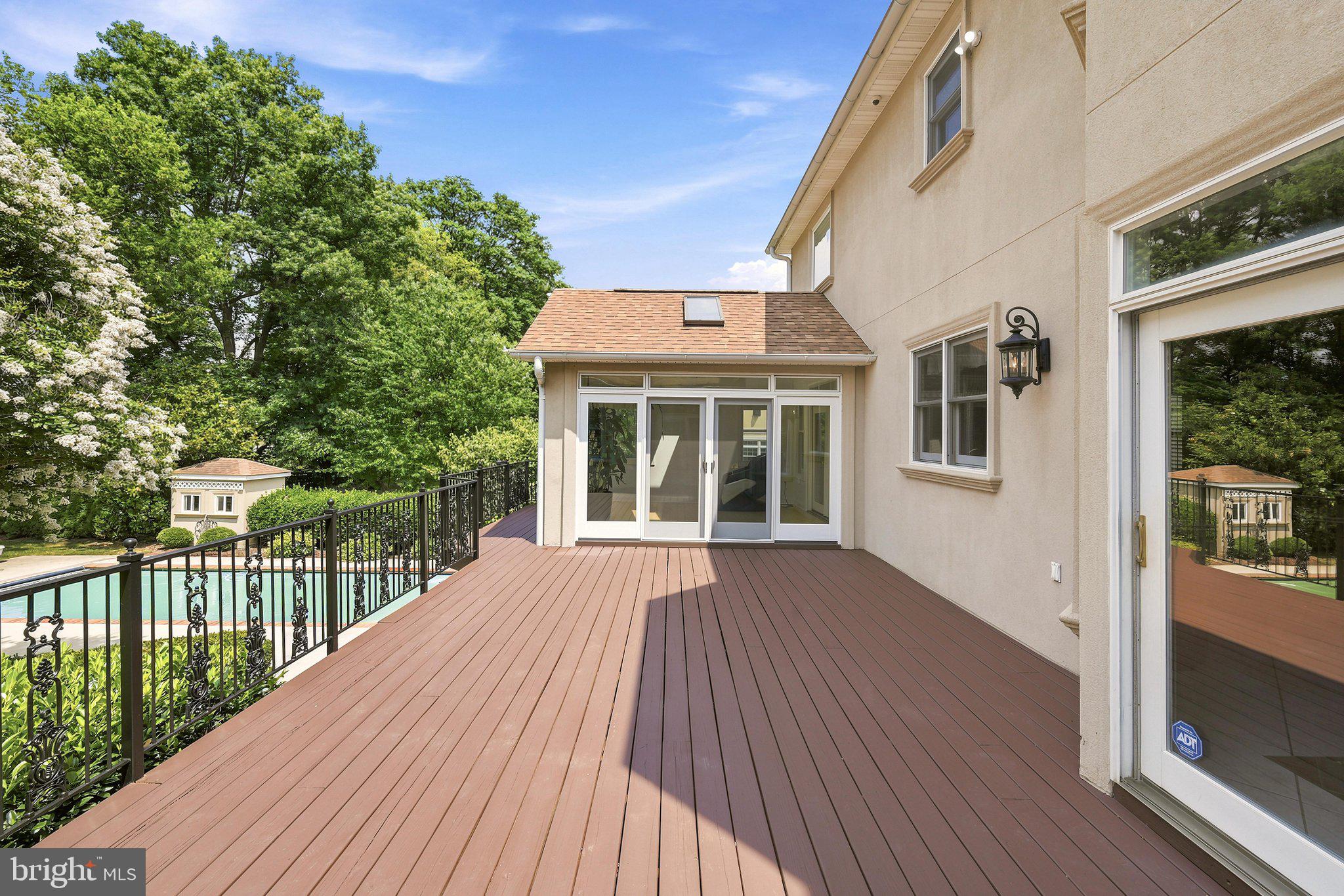 MEADOW BRANCH - Residential