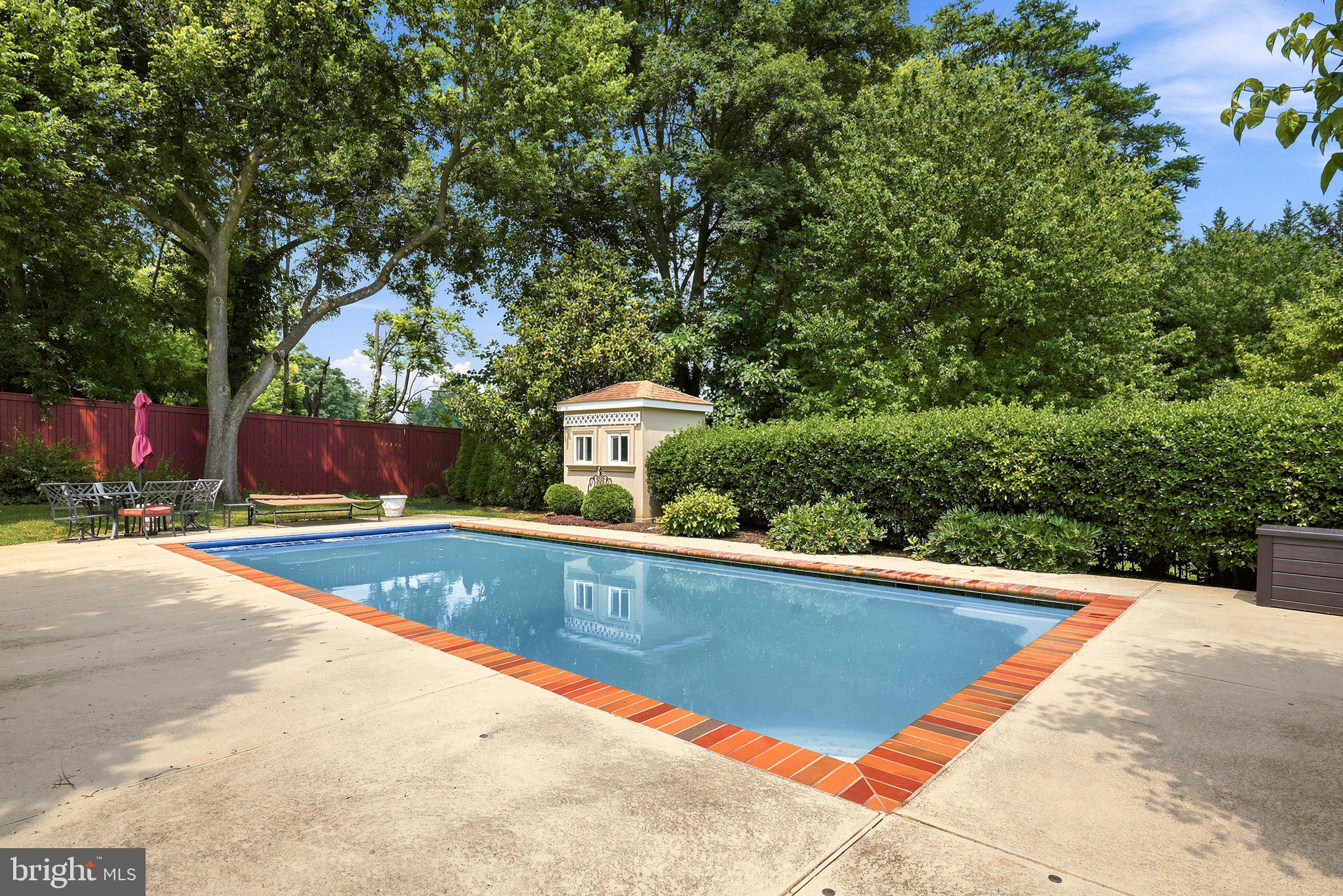 MEADOW BRANCH - Residential