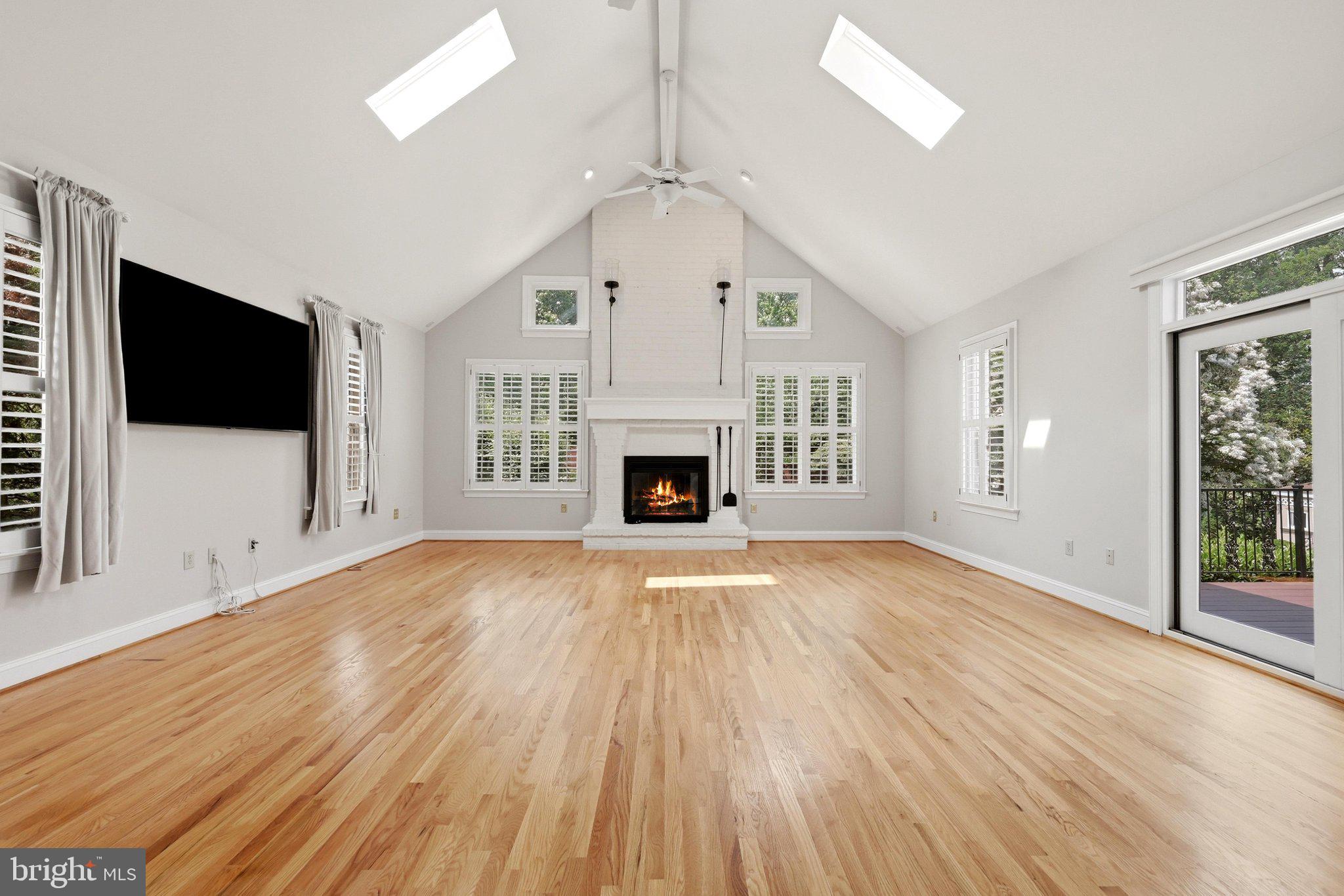 MEADOW BRANCH - Residential
