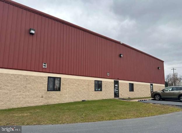 MECHANICSBURG - Commercial Sale