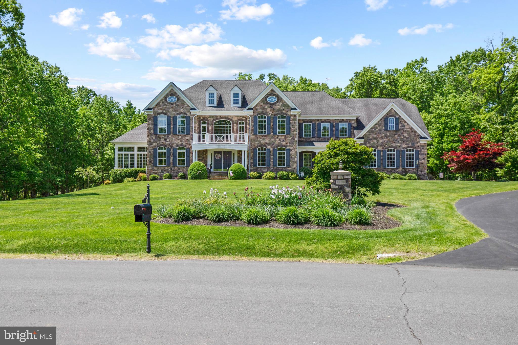 CEDAR CREST - Residential