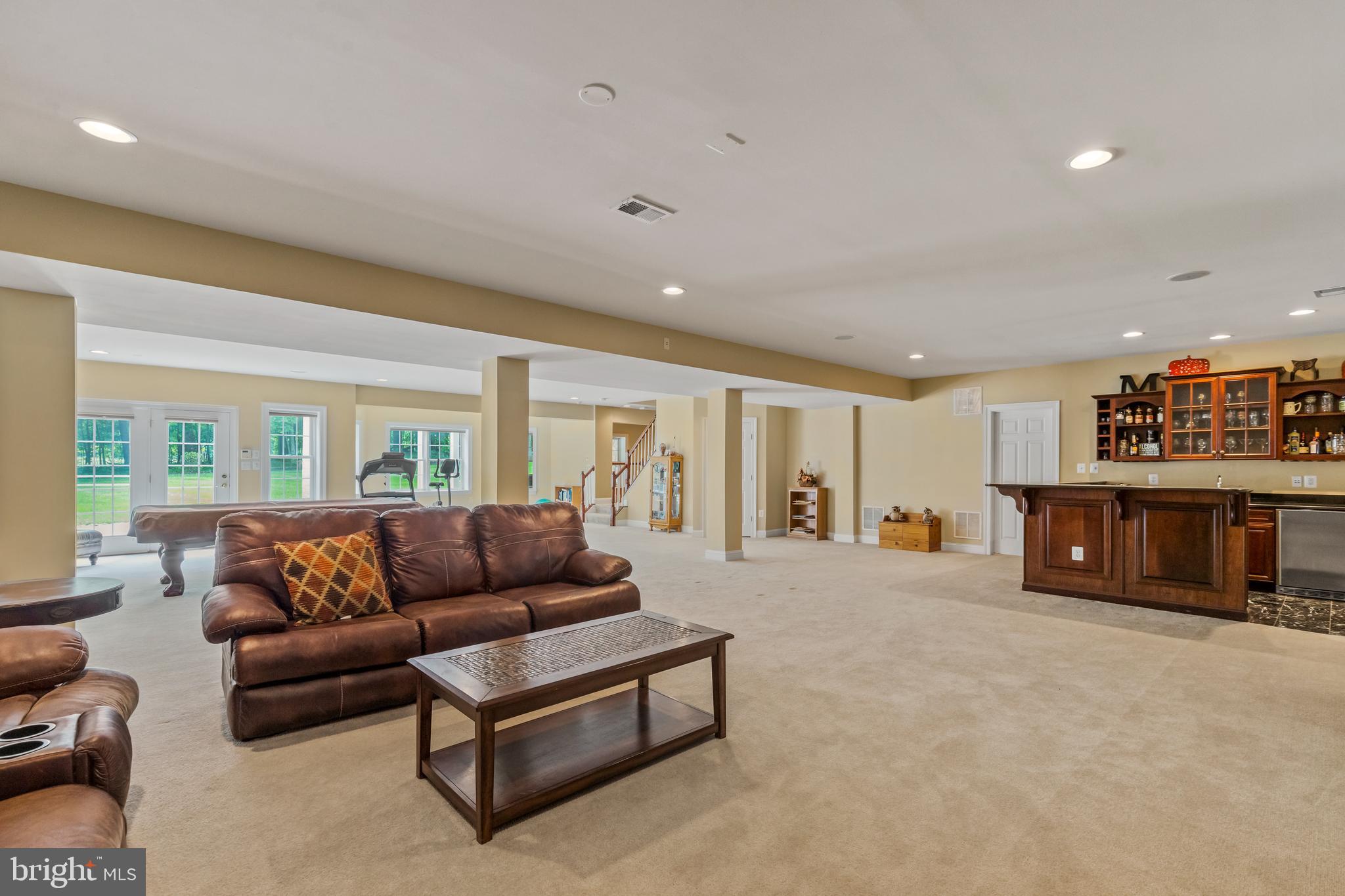 CEDAR CREST - Residential