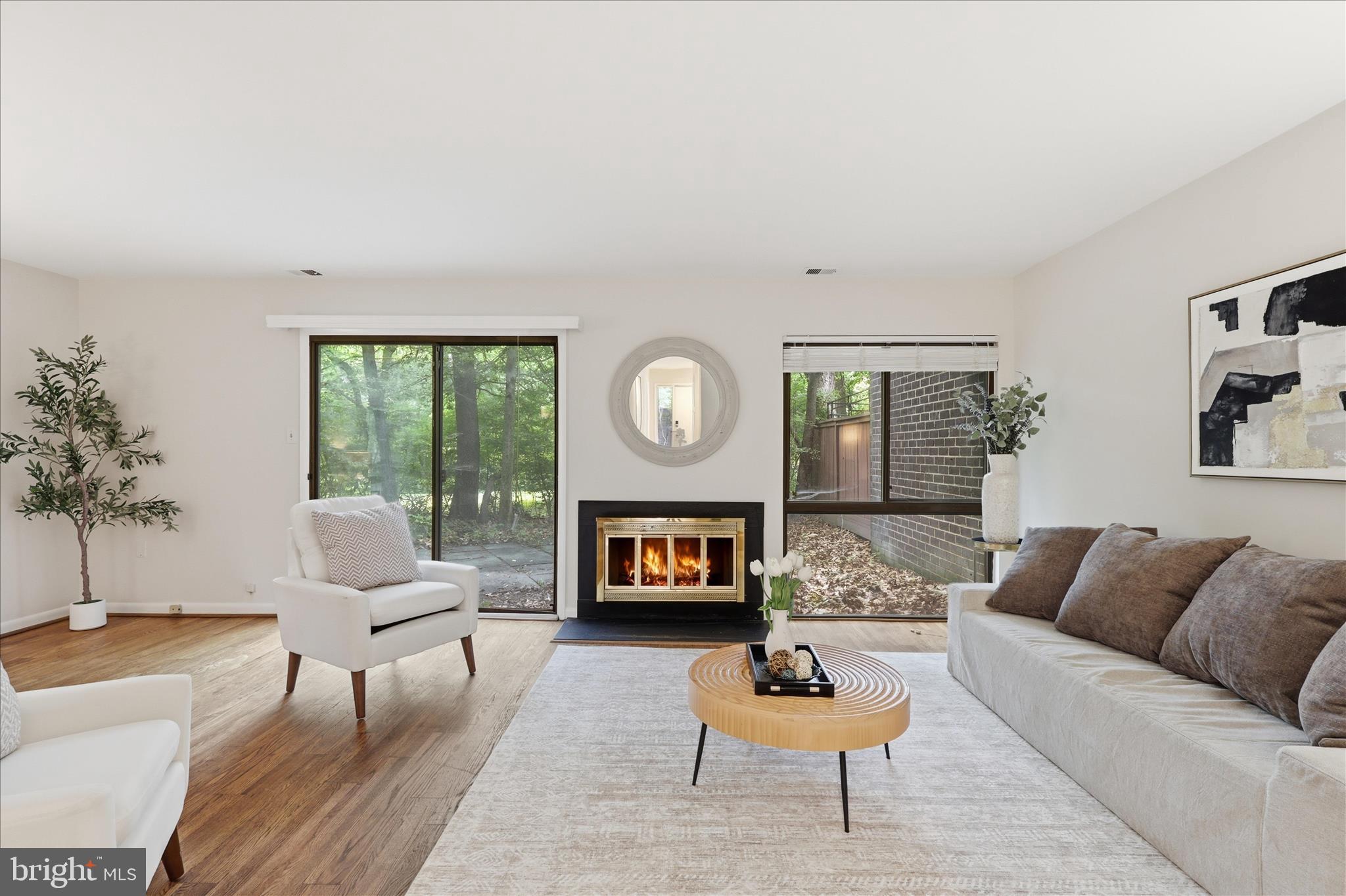 RESTON - Residential