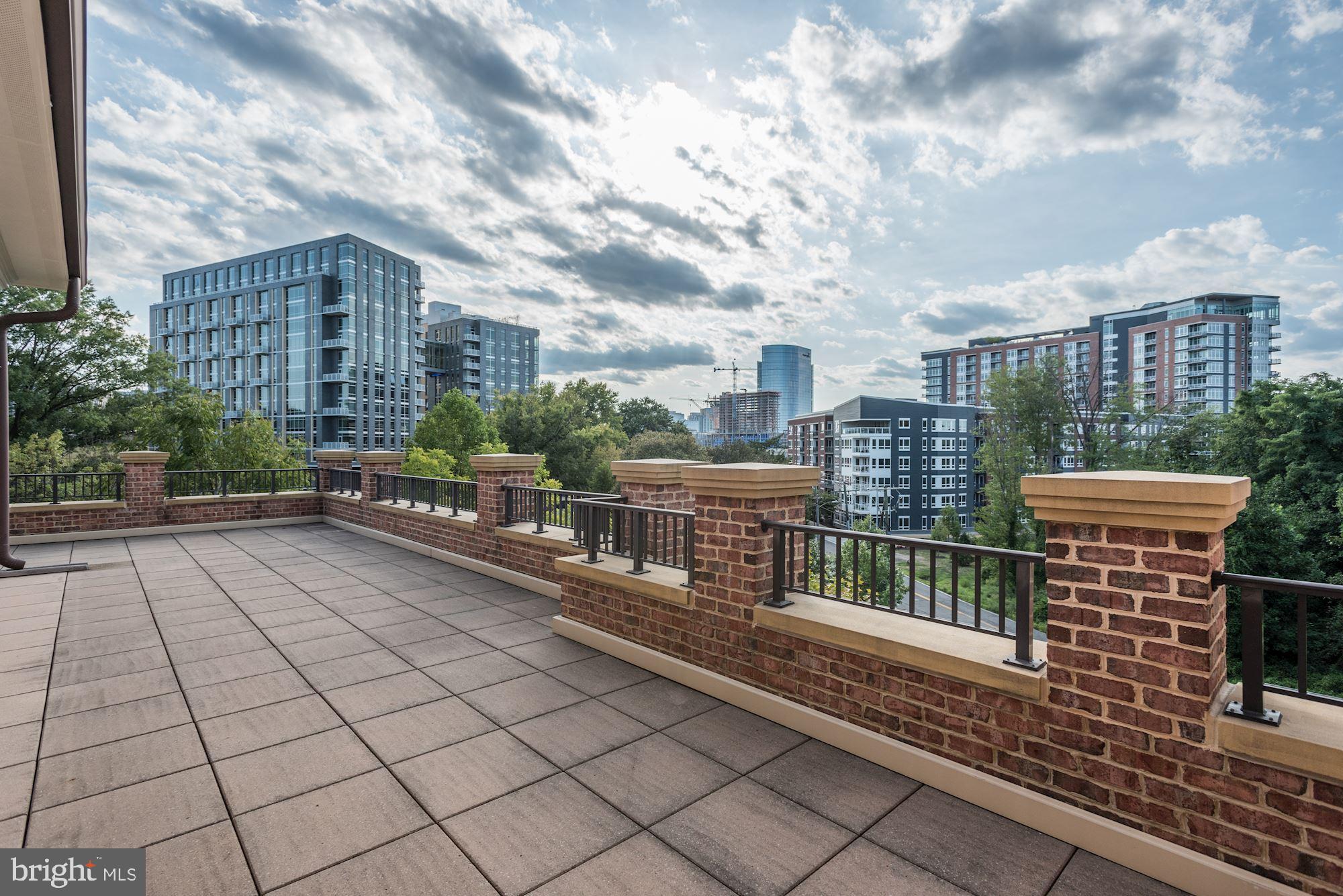 MORGAN AT MCLEAN - Residential