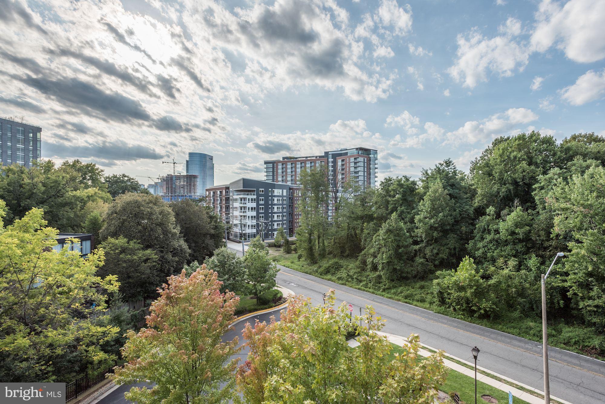 MORGAN AT MCLEAN - Residential
