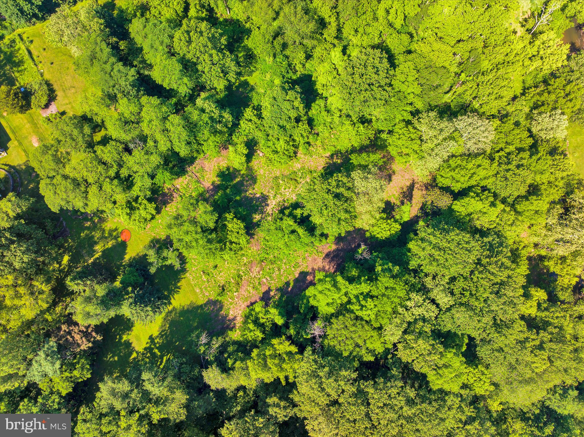 HIDDEN ACRES - Land