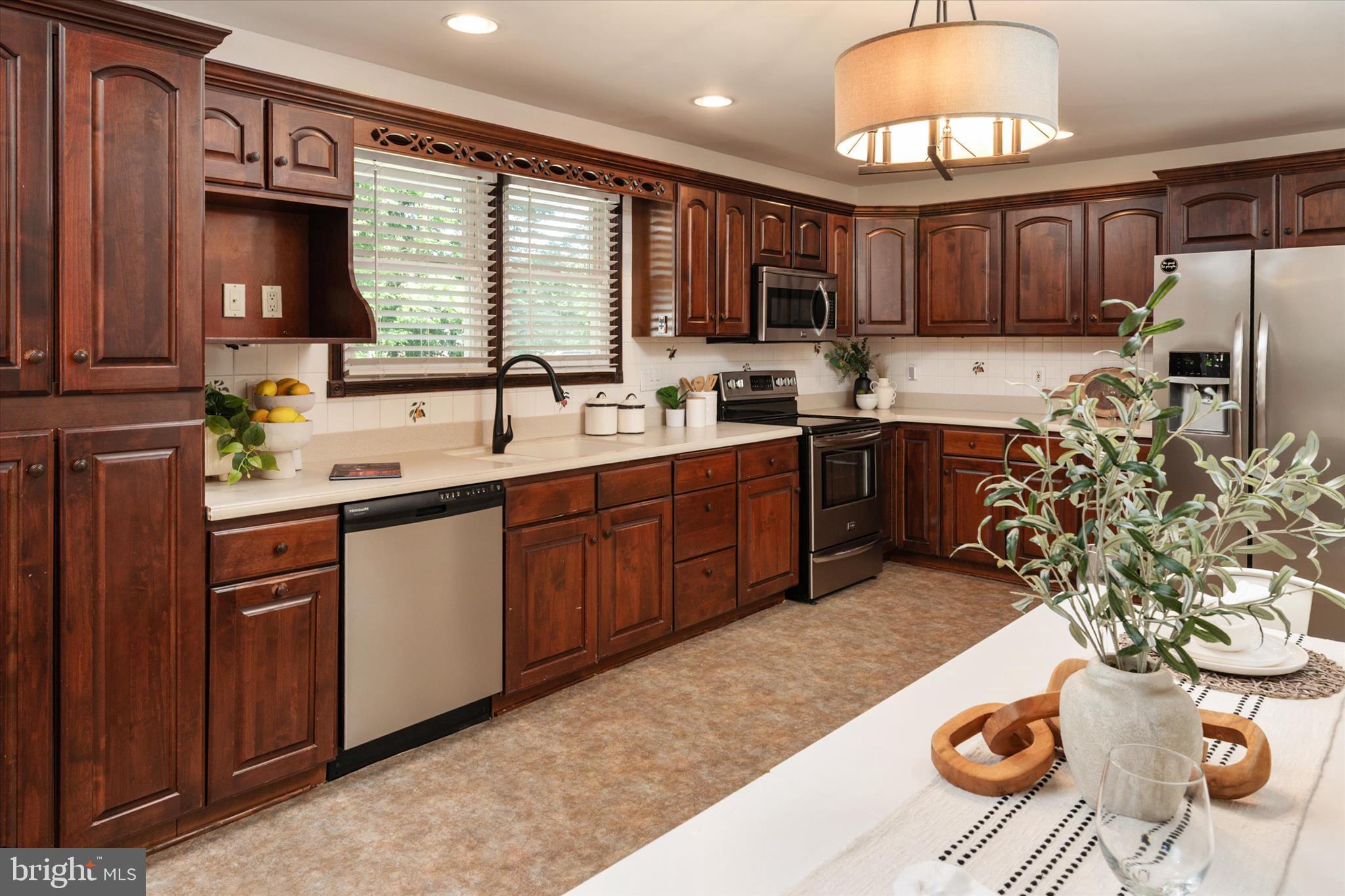 SHIPLEY ESTATES - Residential