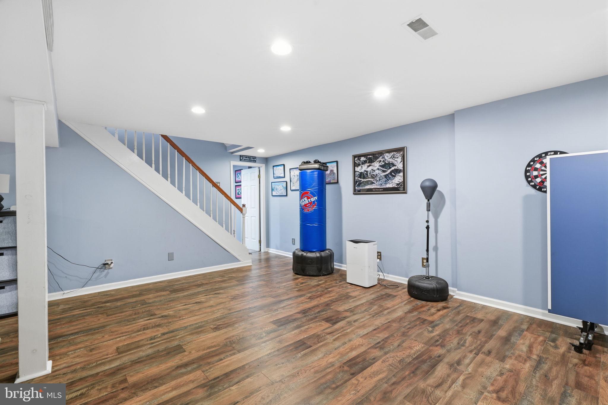 EAGLE VALLEY - Residential