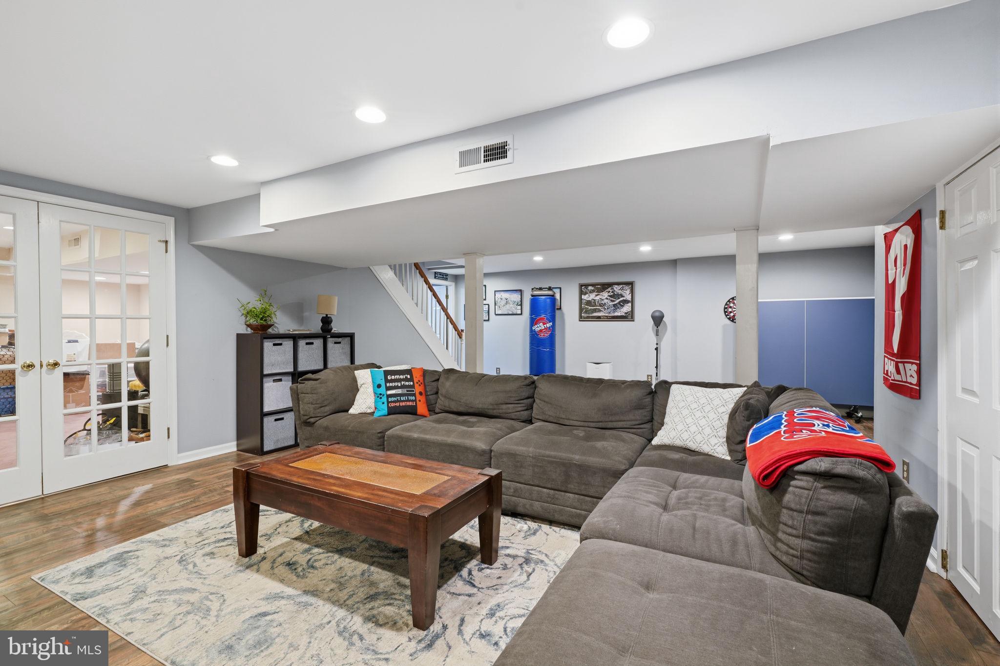 EAGLE VALLEY - Residential