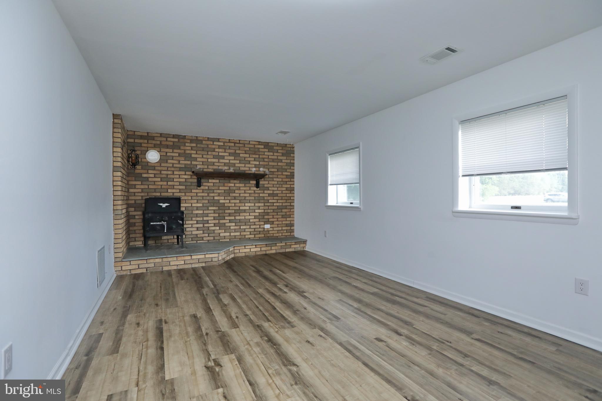 WELCOME ACRES - Residential