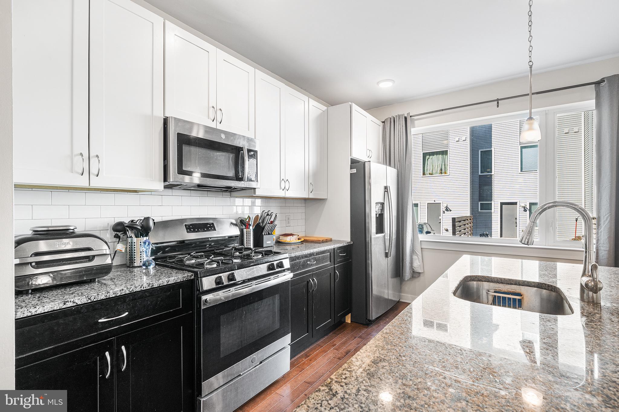 LUDLOW - Residential