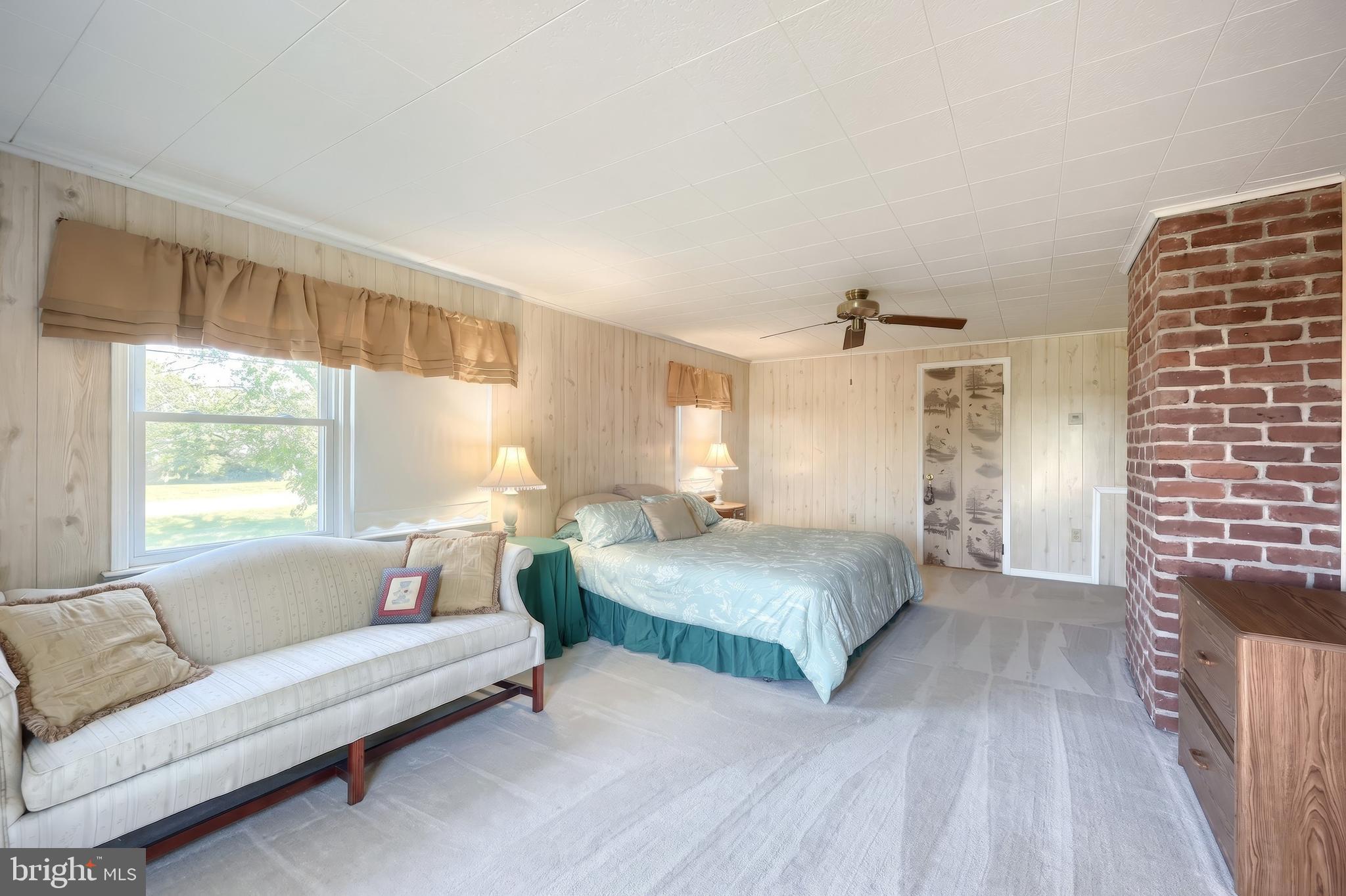 NONE, RURAL - Residential