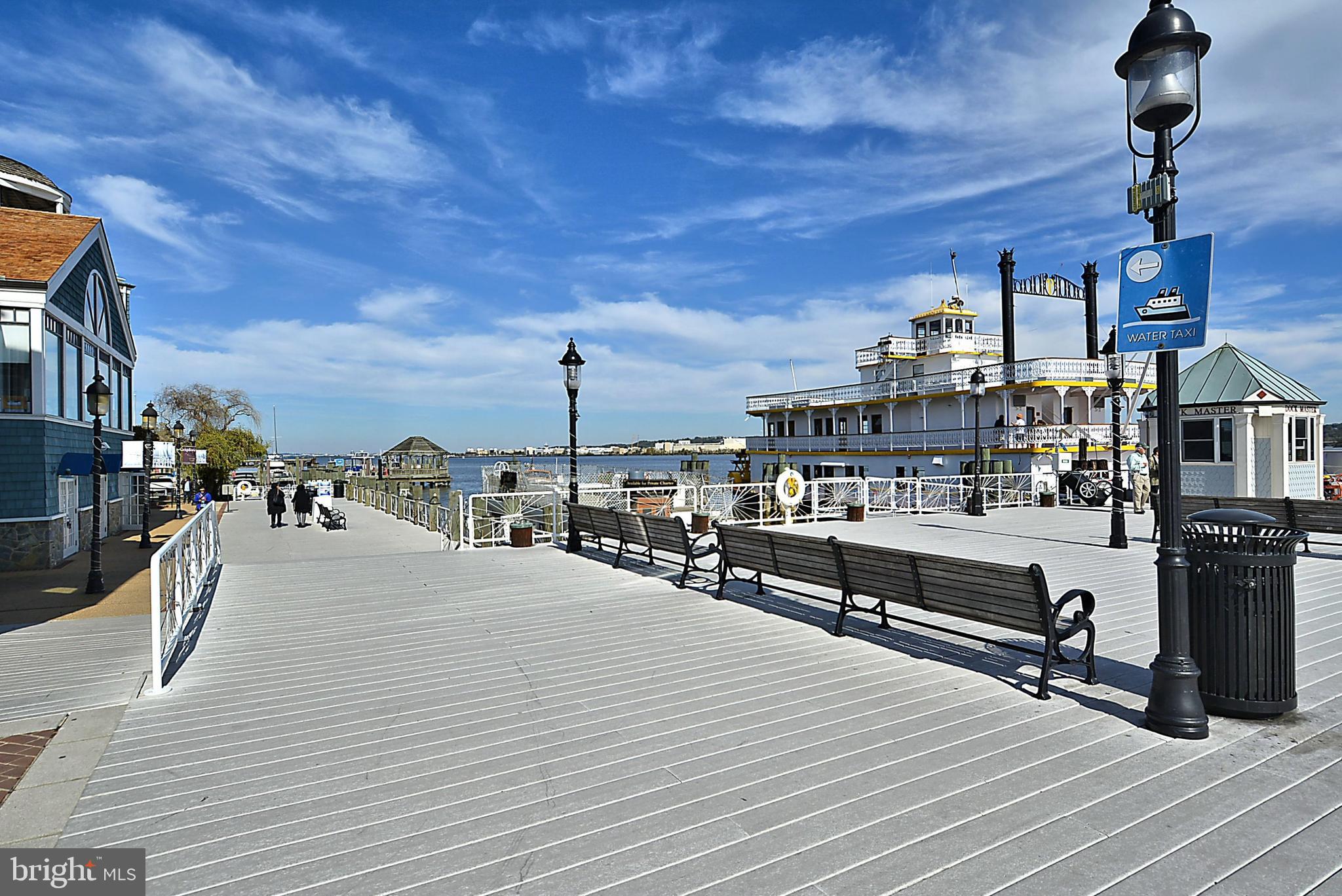 OLD TOWN NORTH - Residential Lease