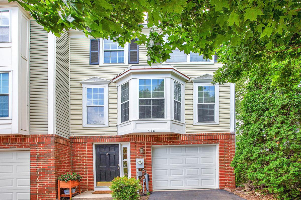 WINDGATE CONDO - Residential