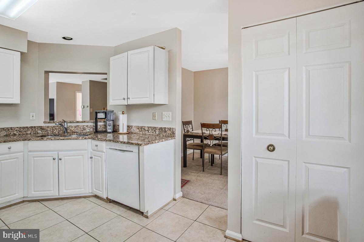 WINDGATE CONDO - Residential