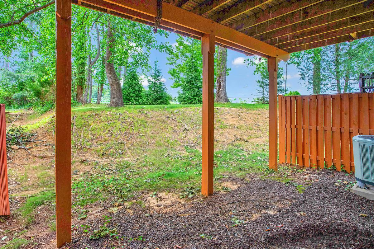 WINDGATE CONDO - Residential