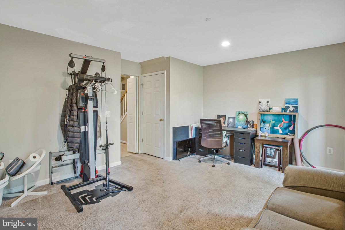 WINDGATE CONDO - Residential
