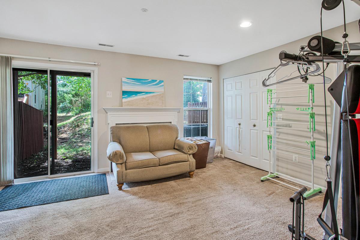 WINDGATE CONDO - Residential
