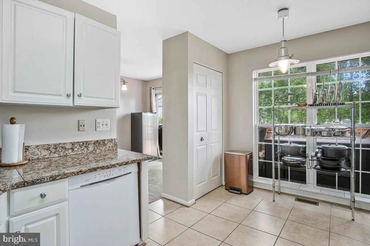 WINDGATE CONDO - Residential
