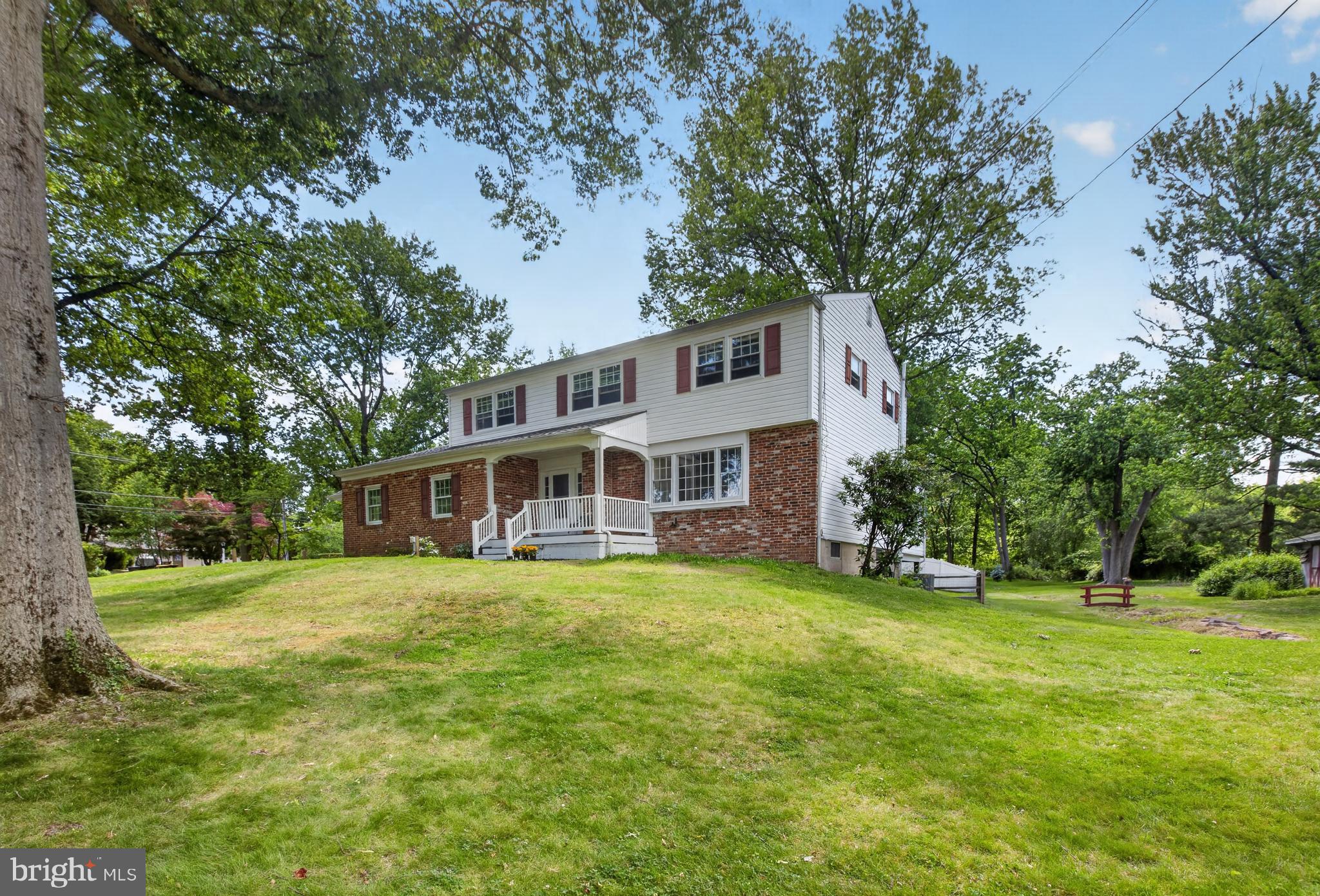 NORRITON WOODS - Residential