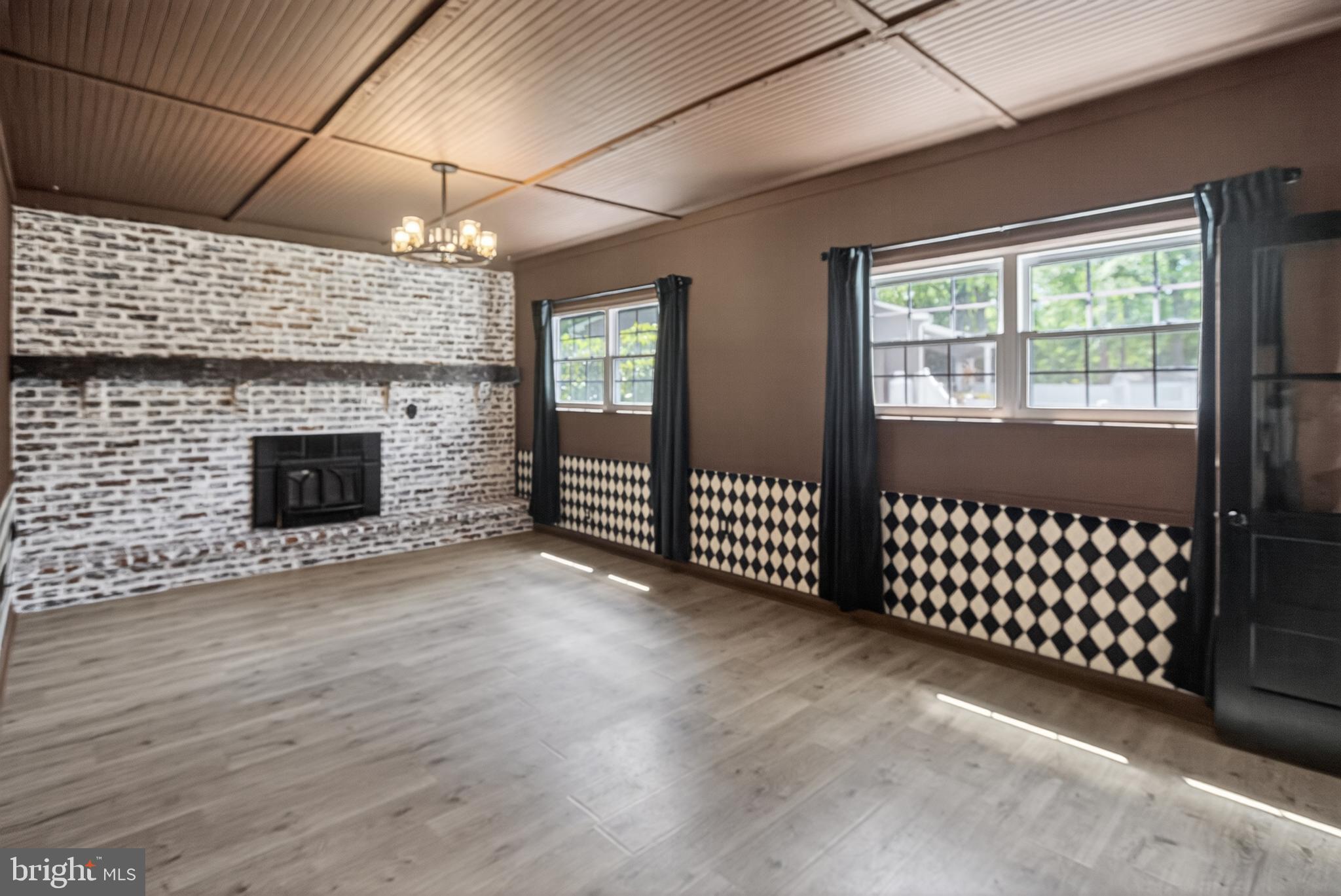 NORRITON WOODS - Residential