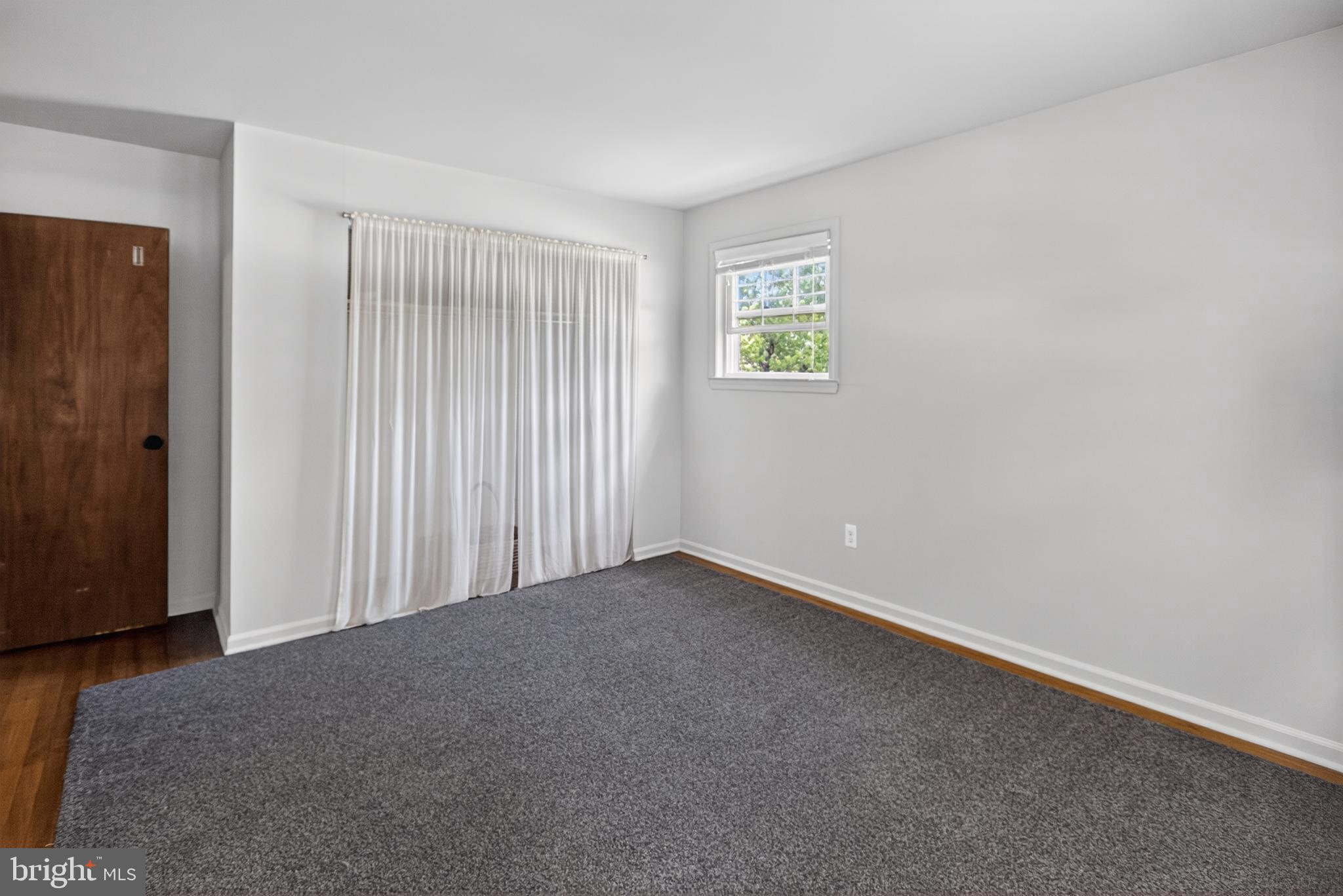 NORRITON WOODS - Residential