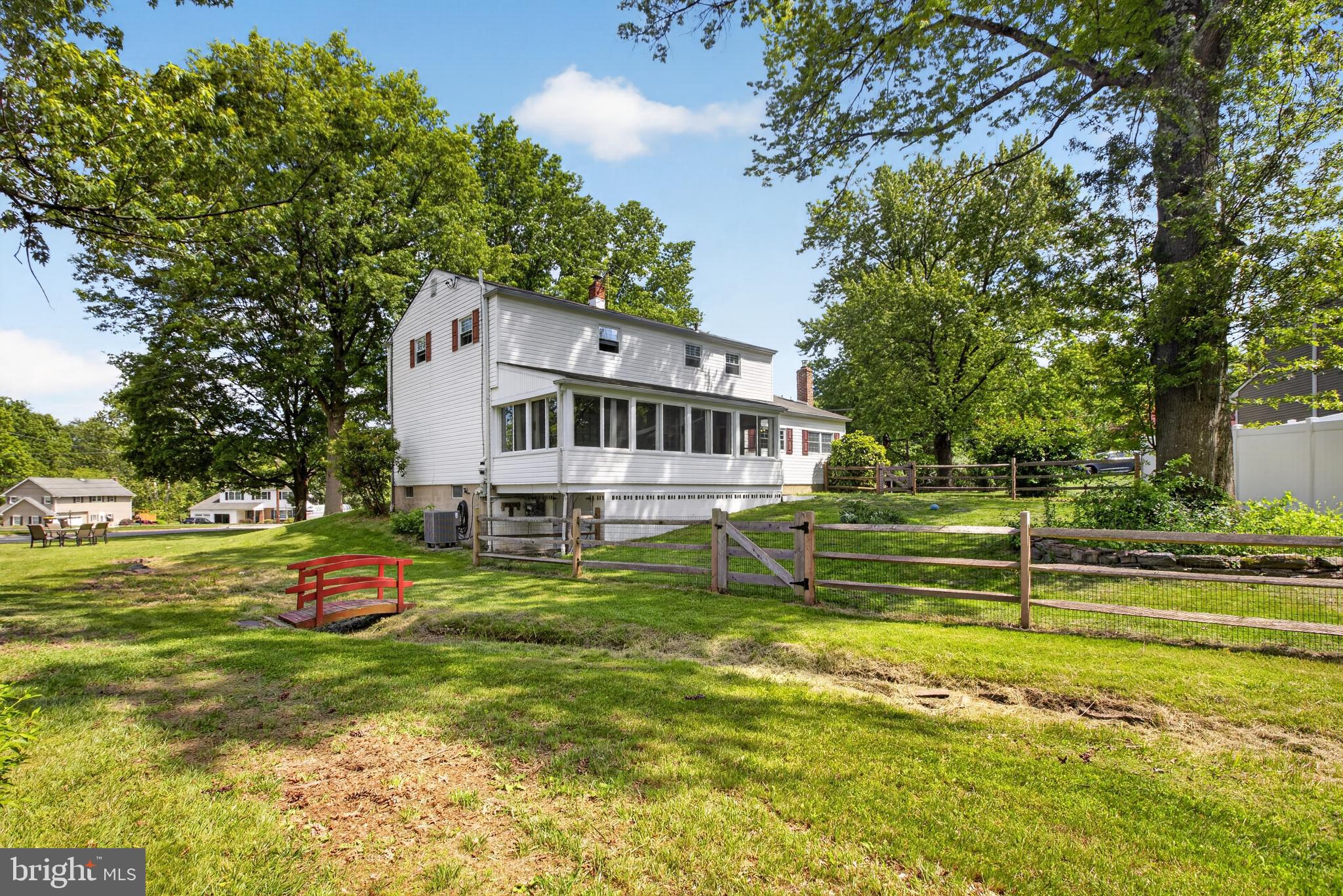 NORRITON WOODS - Residential