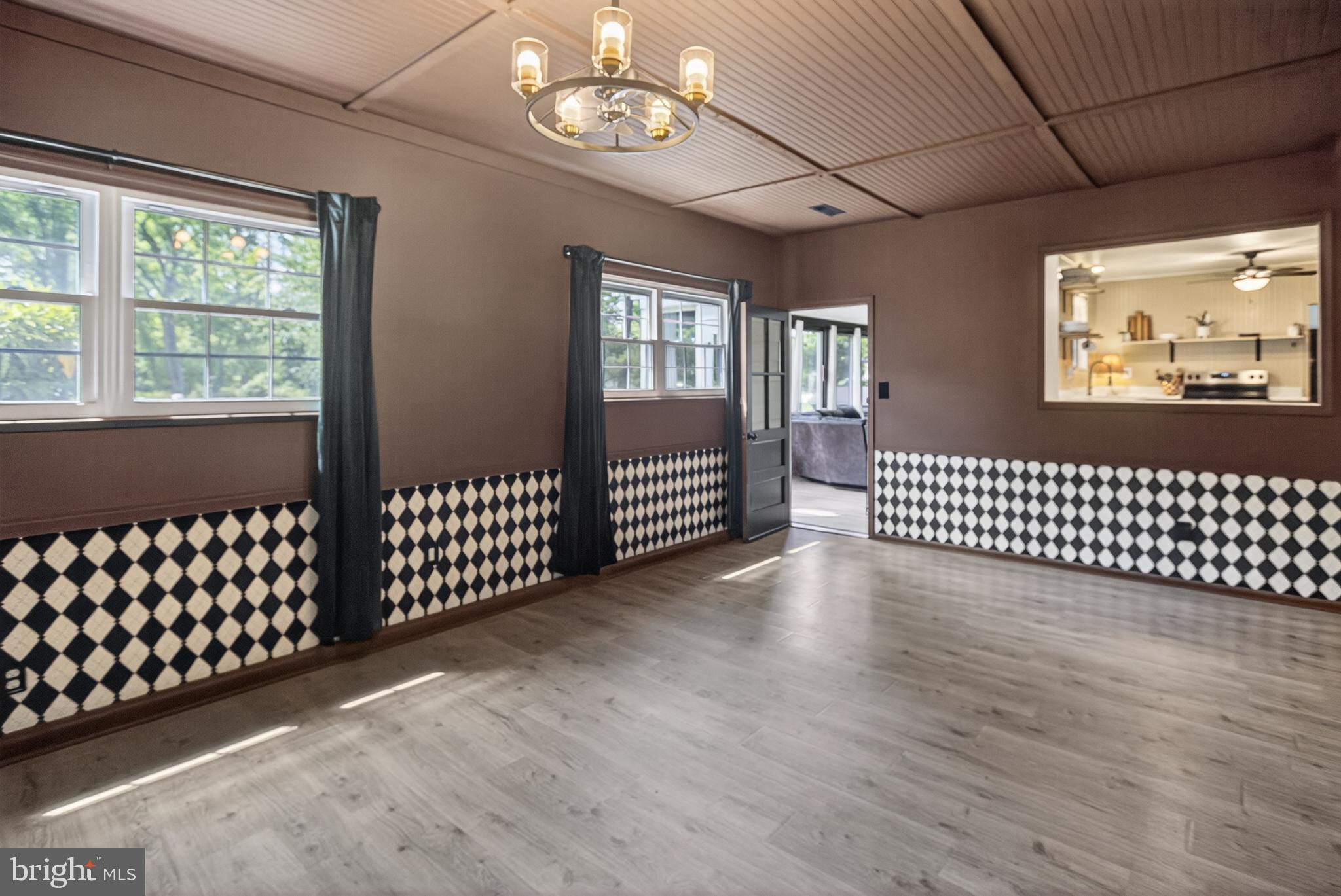 NORRITON WOODS - Residential