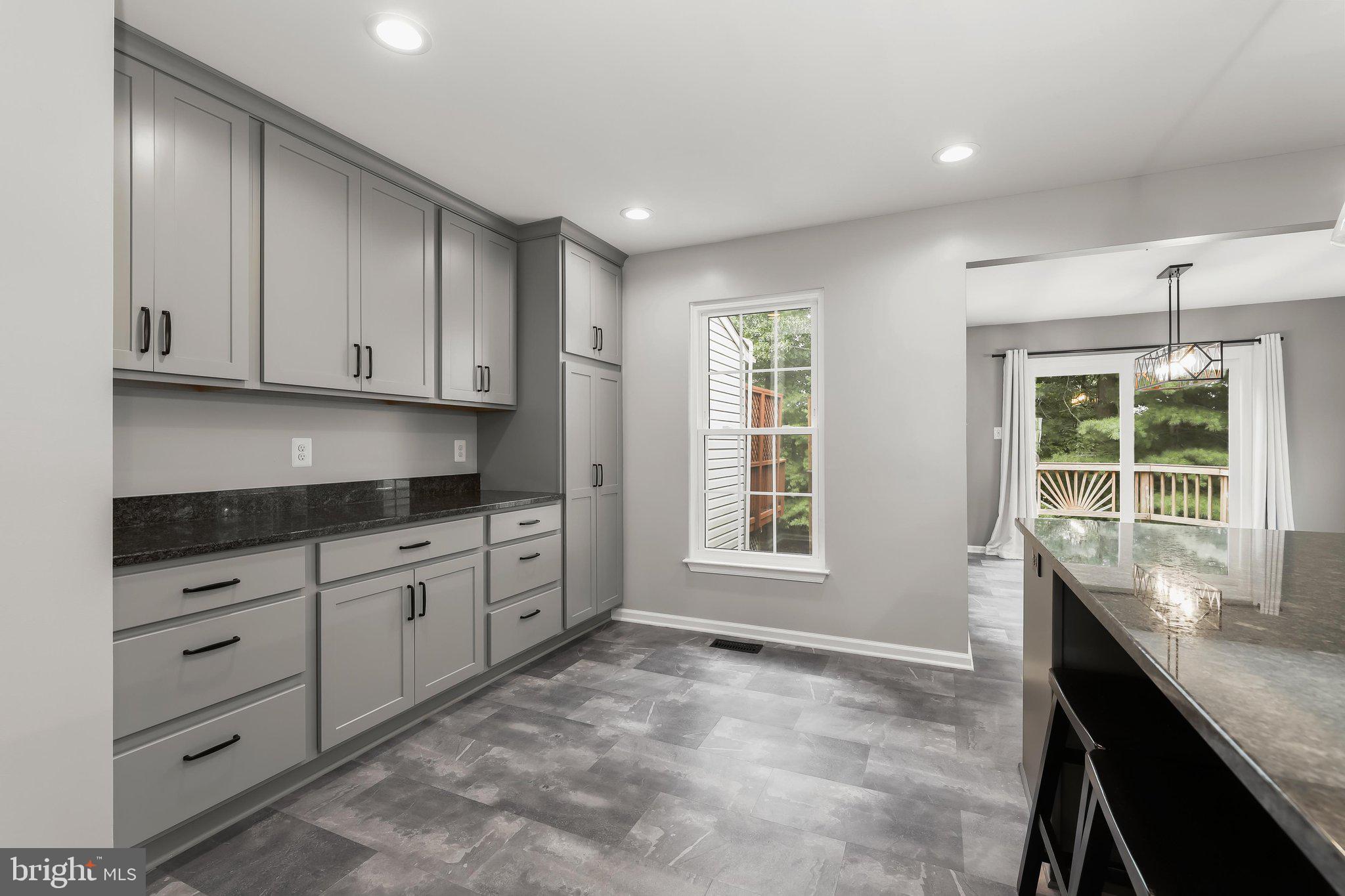 PINEY ORCHARD - Residential
