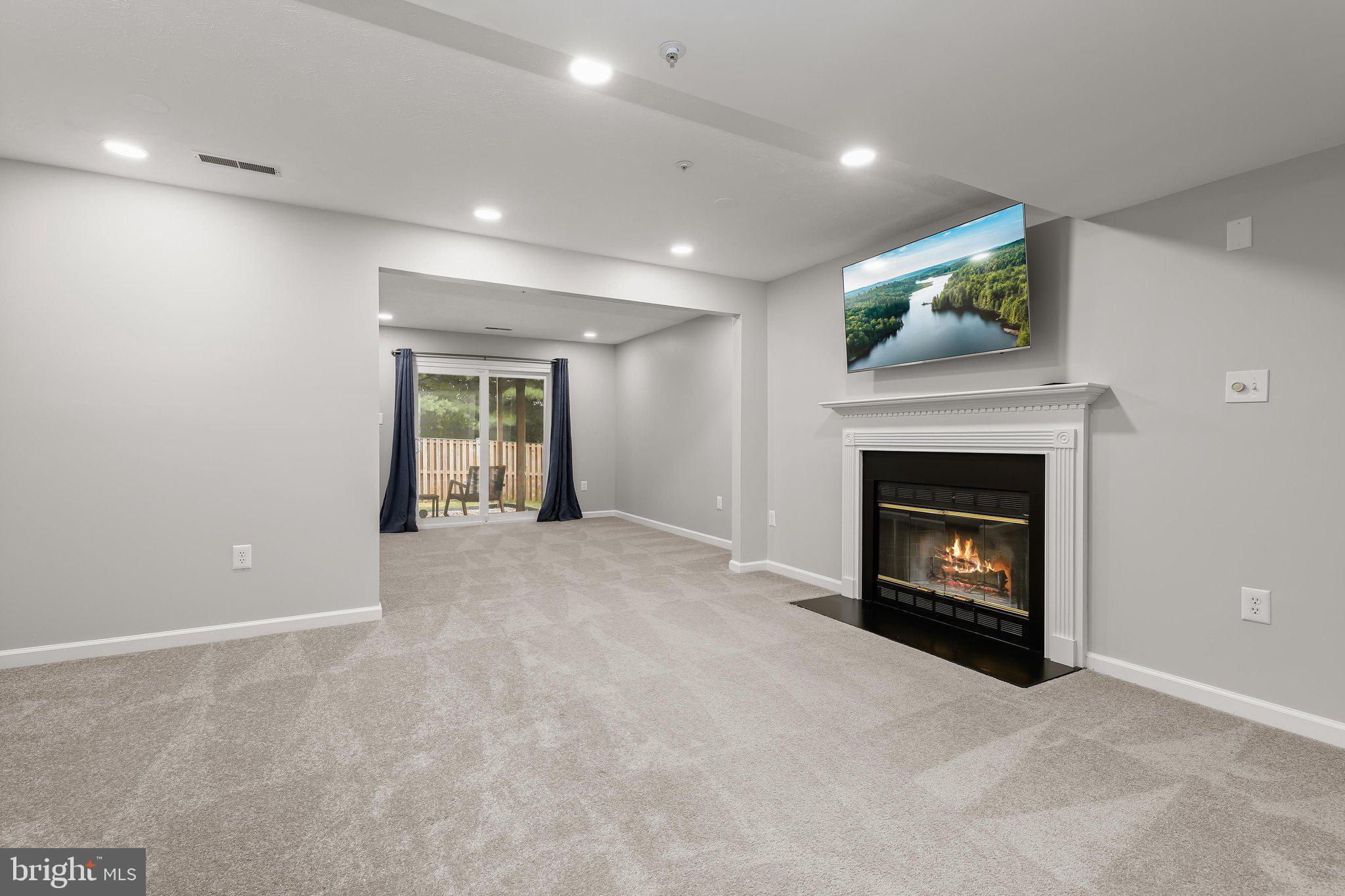 PINEY ORCHARD - Residential