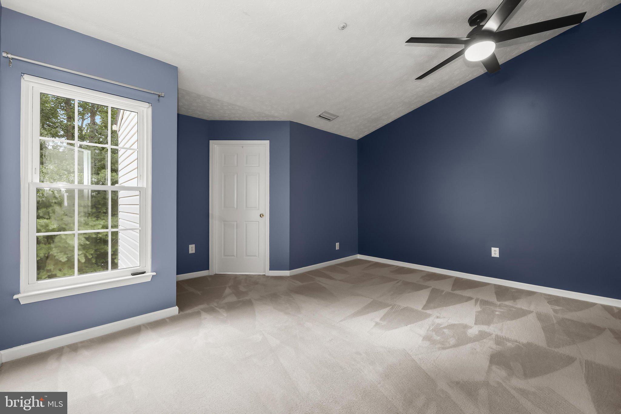 PINEY ORCHARD - Residential