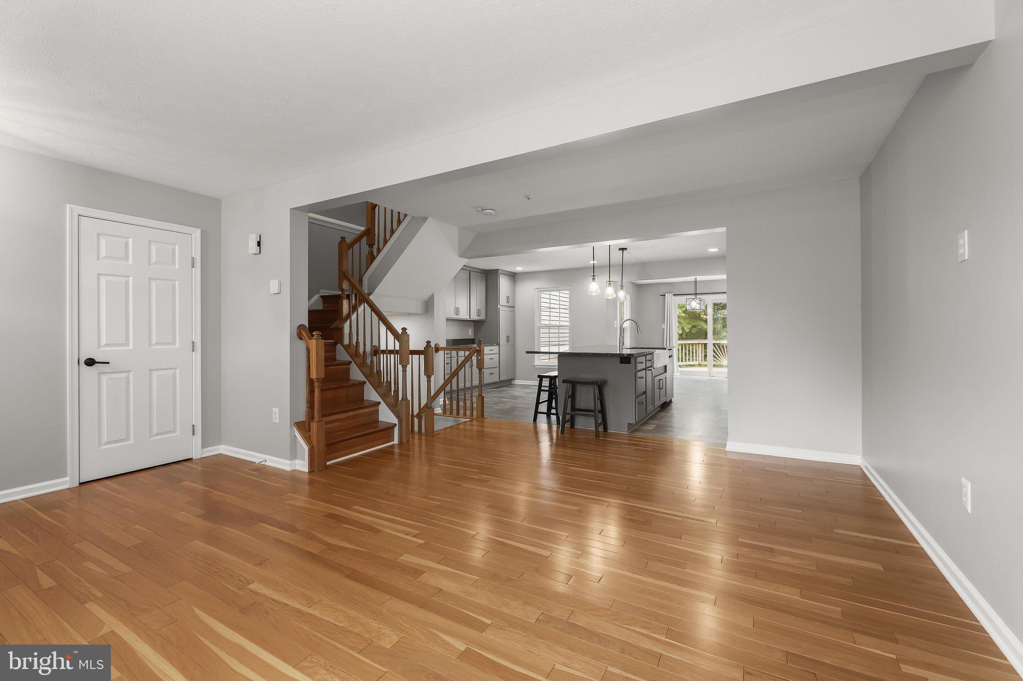 PINEY ORCHARD - Residential