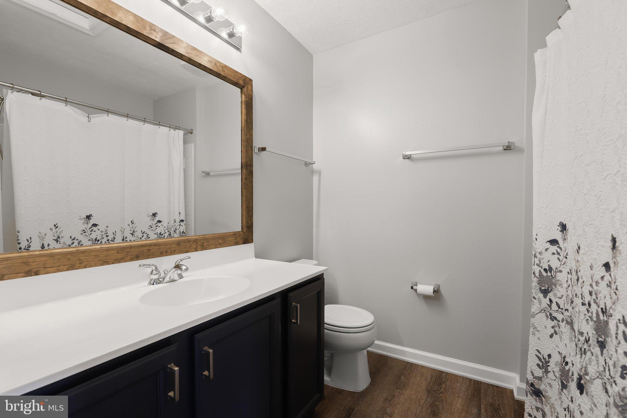 PINEY ORCHARD - Residential