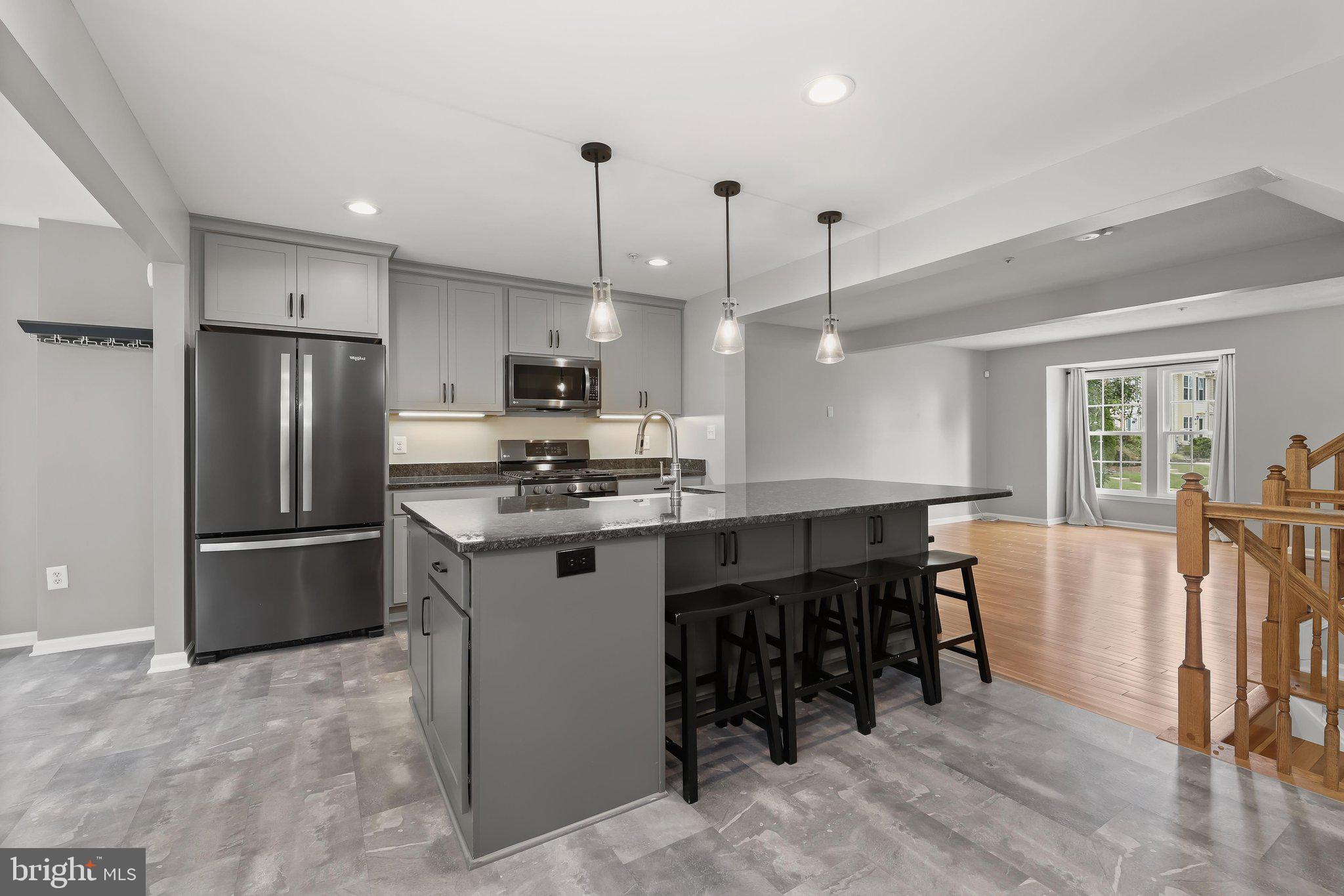 PINEY ORCHARD - Residential