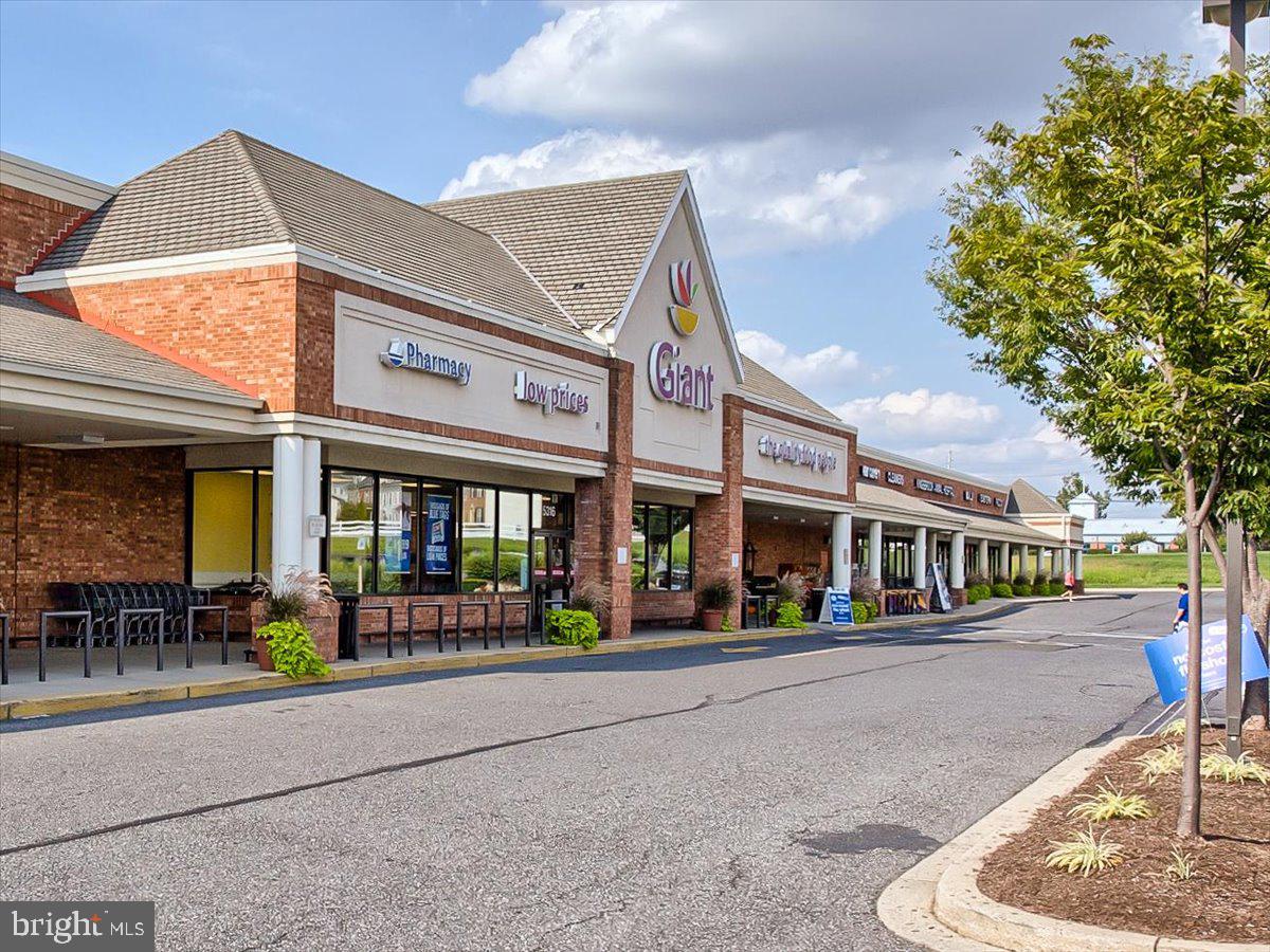 BALLENGER CROSSING - Residential