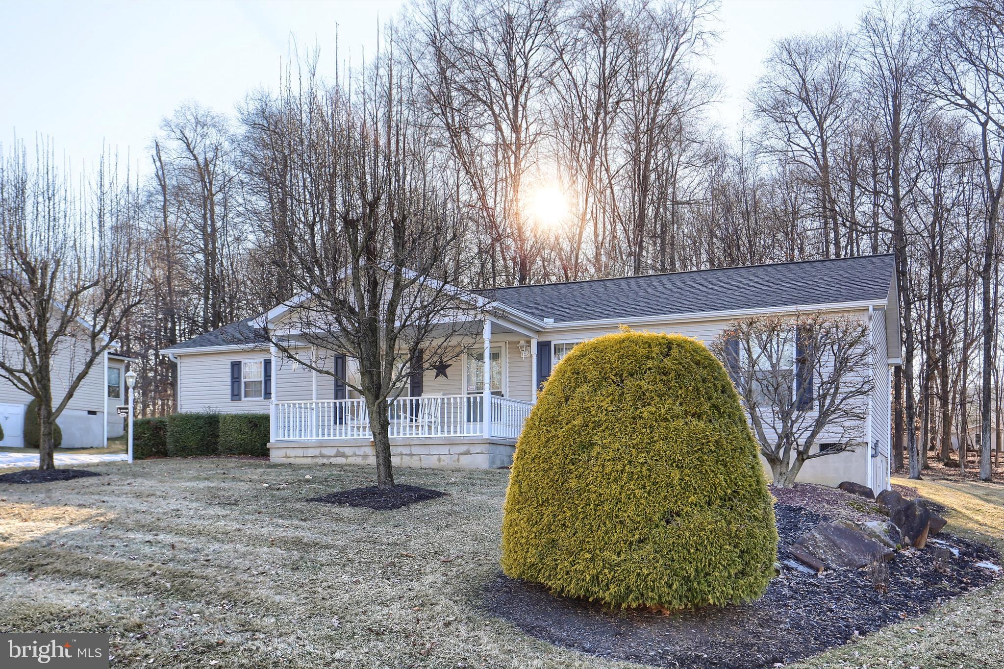 GRETNA SPRINGS COMMUNITY - Residential